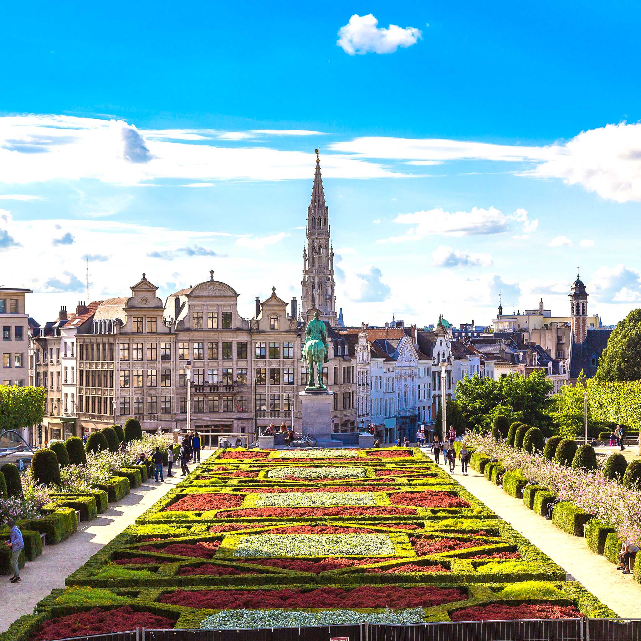 Private car transfers in Belgium from Brussels
