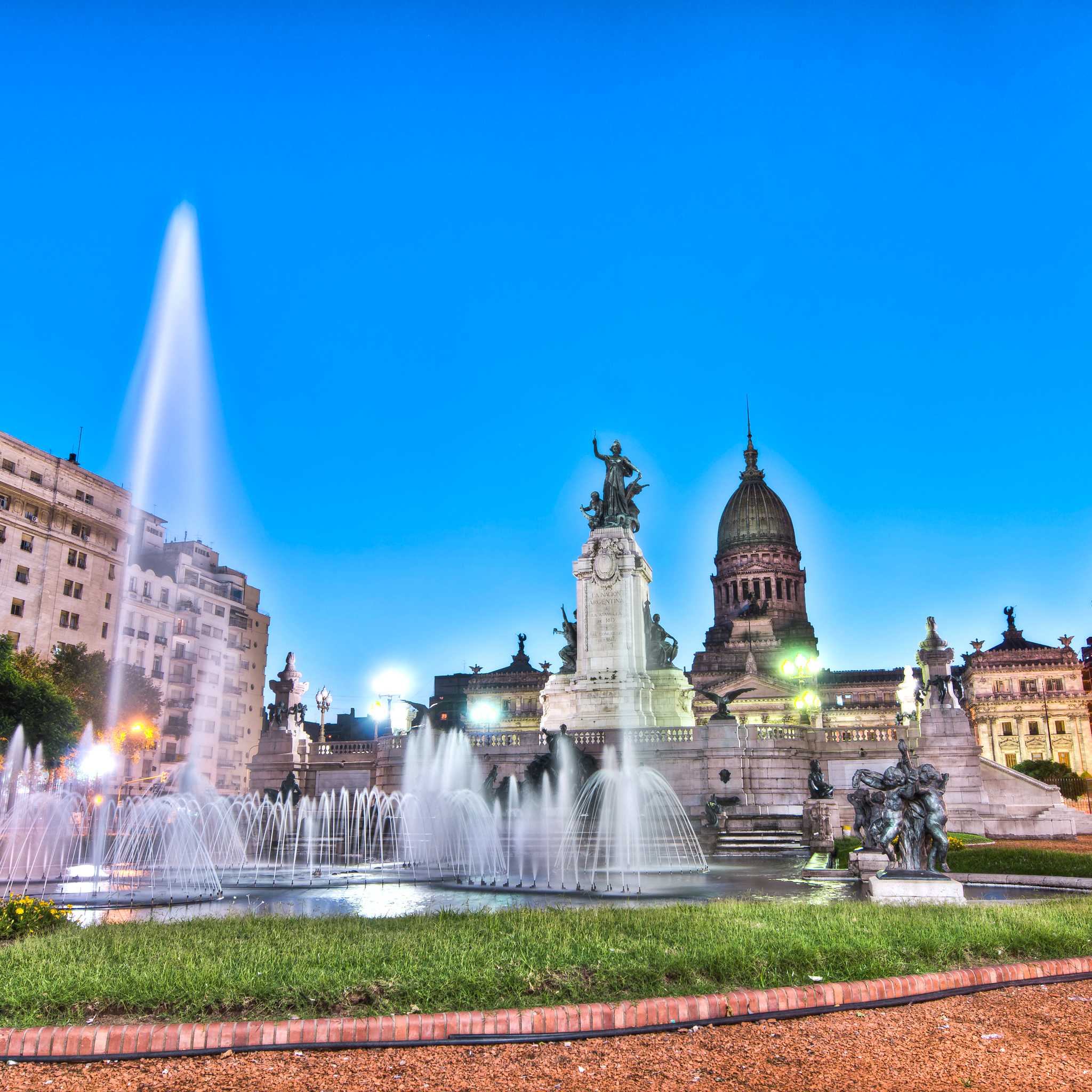 Private car transfers in Argentina from Buenos Aires