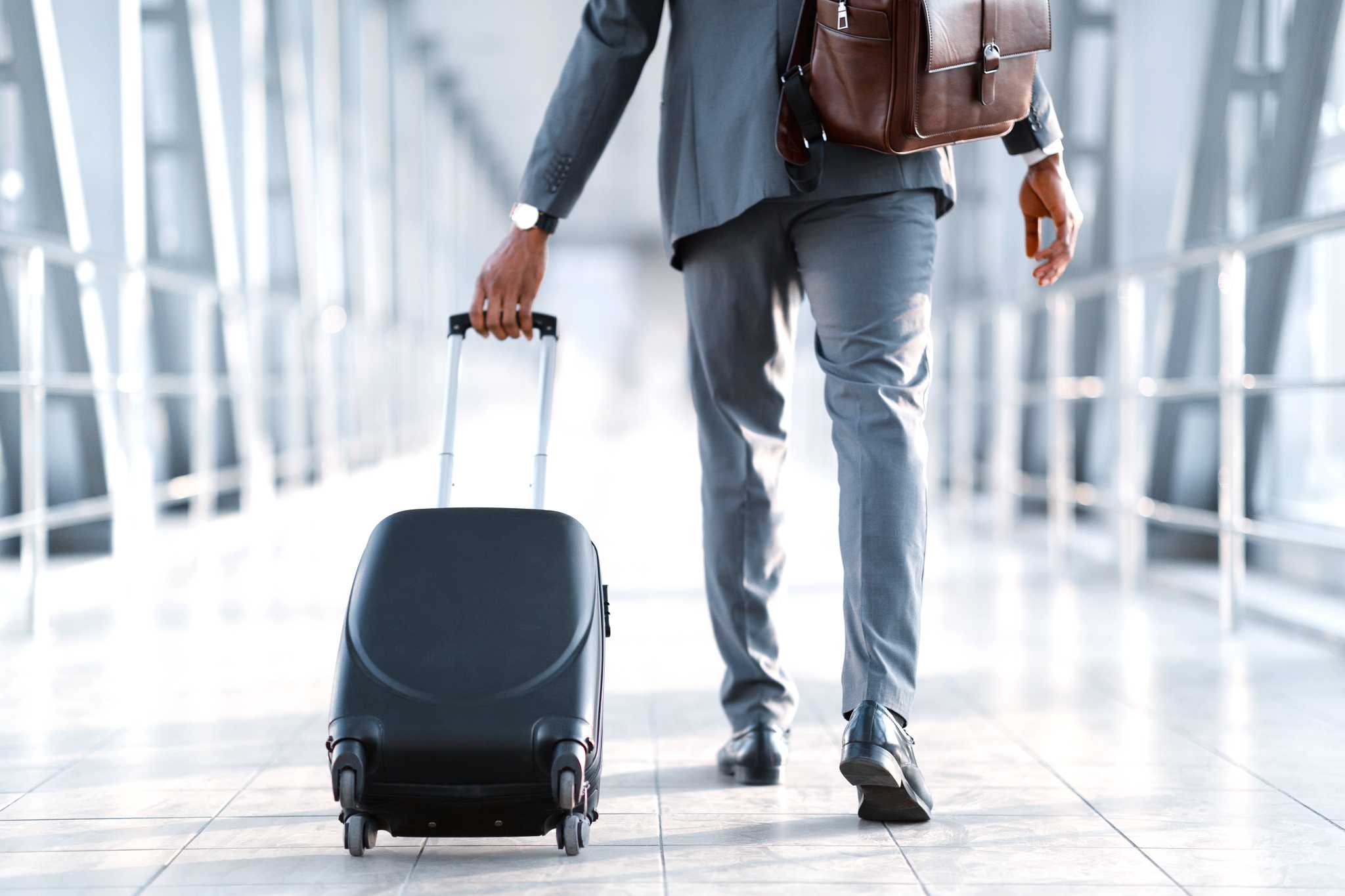 Tailored trips for business executives - Private transfers by Daytrip