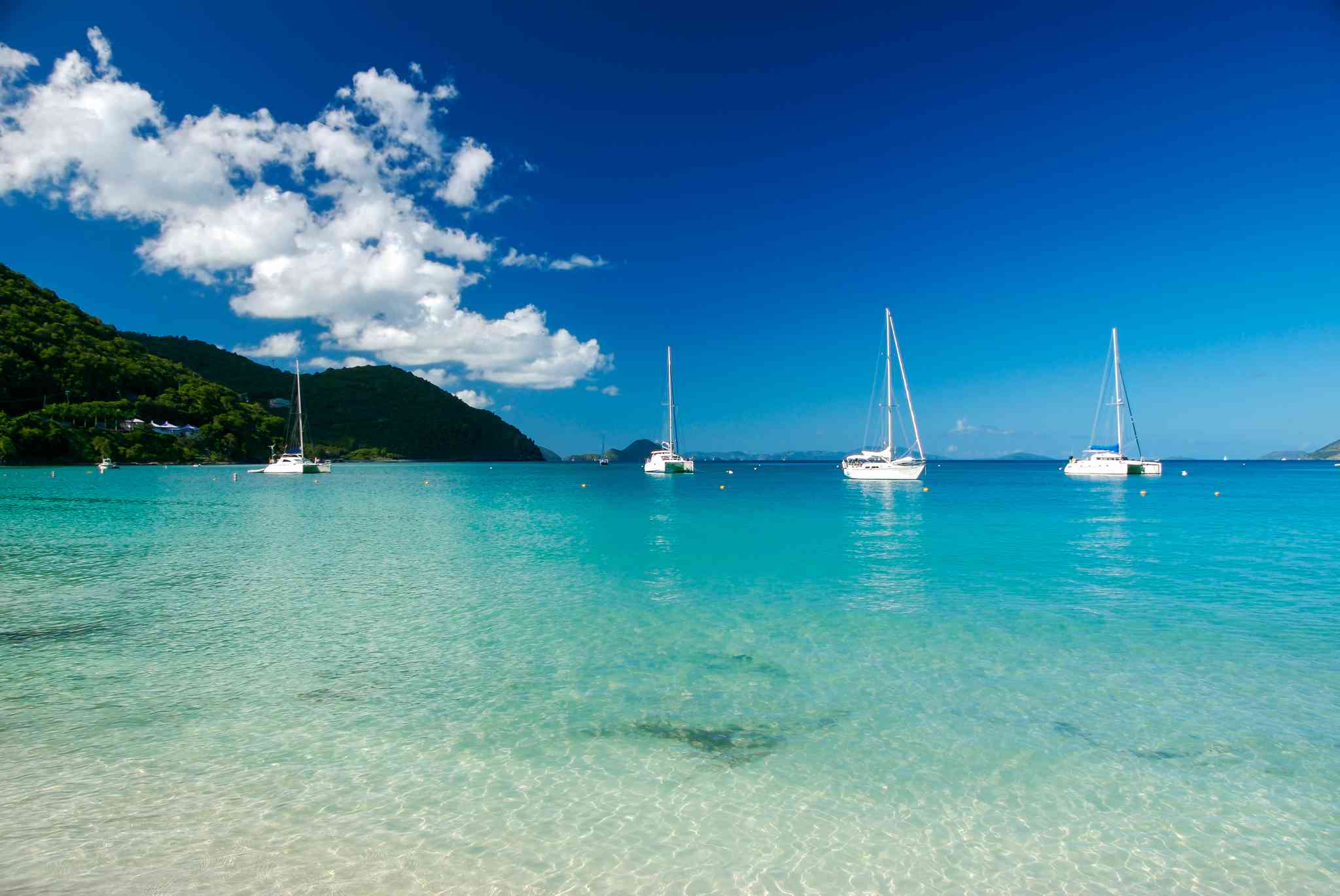 Scenic view of Cane Garden Bay Tortola - private day trip from British Virgin Islands Airport - photo 2