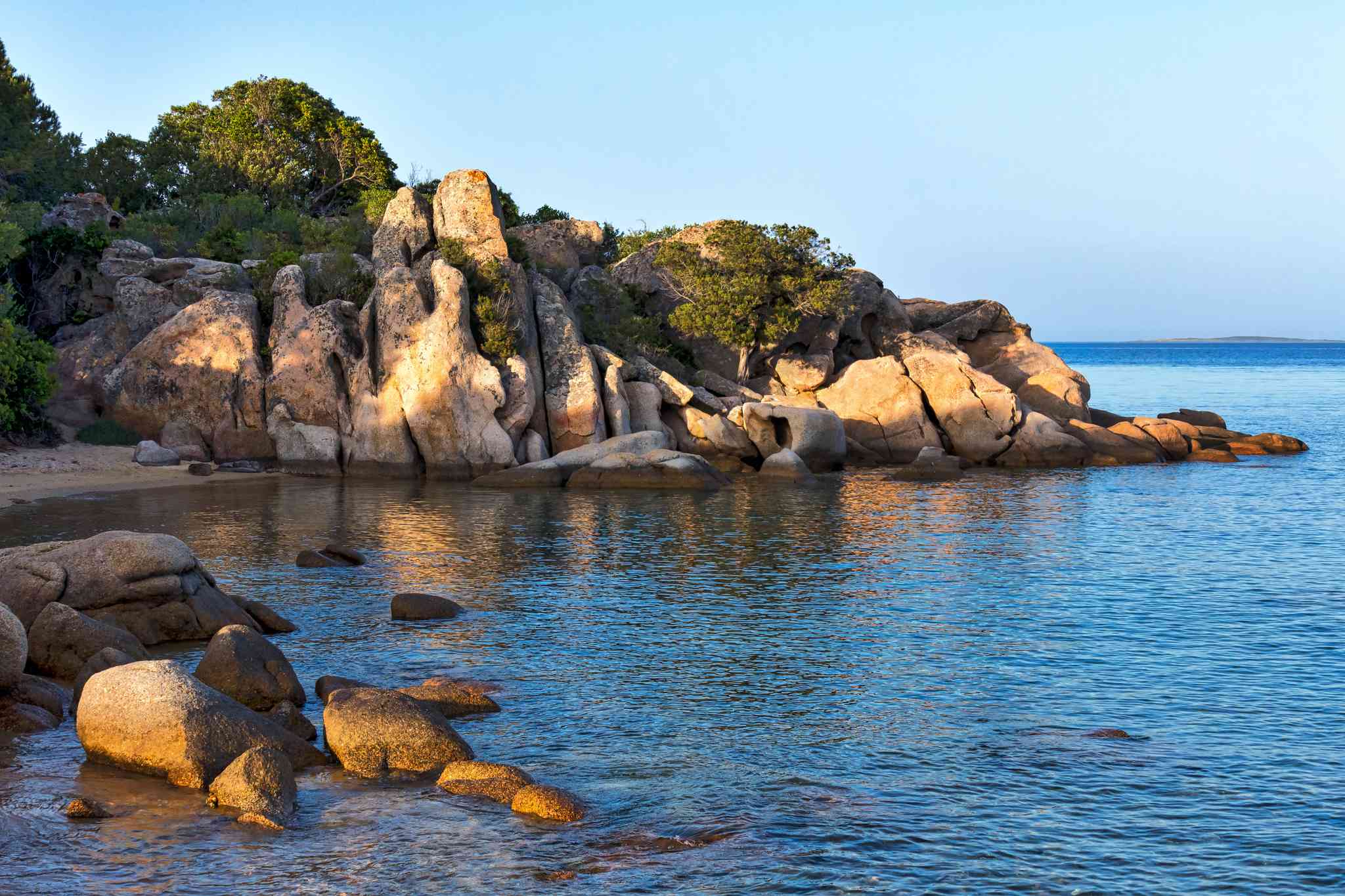 Scenic view of Alghero - private day trip from Cannigione - photo 7