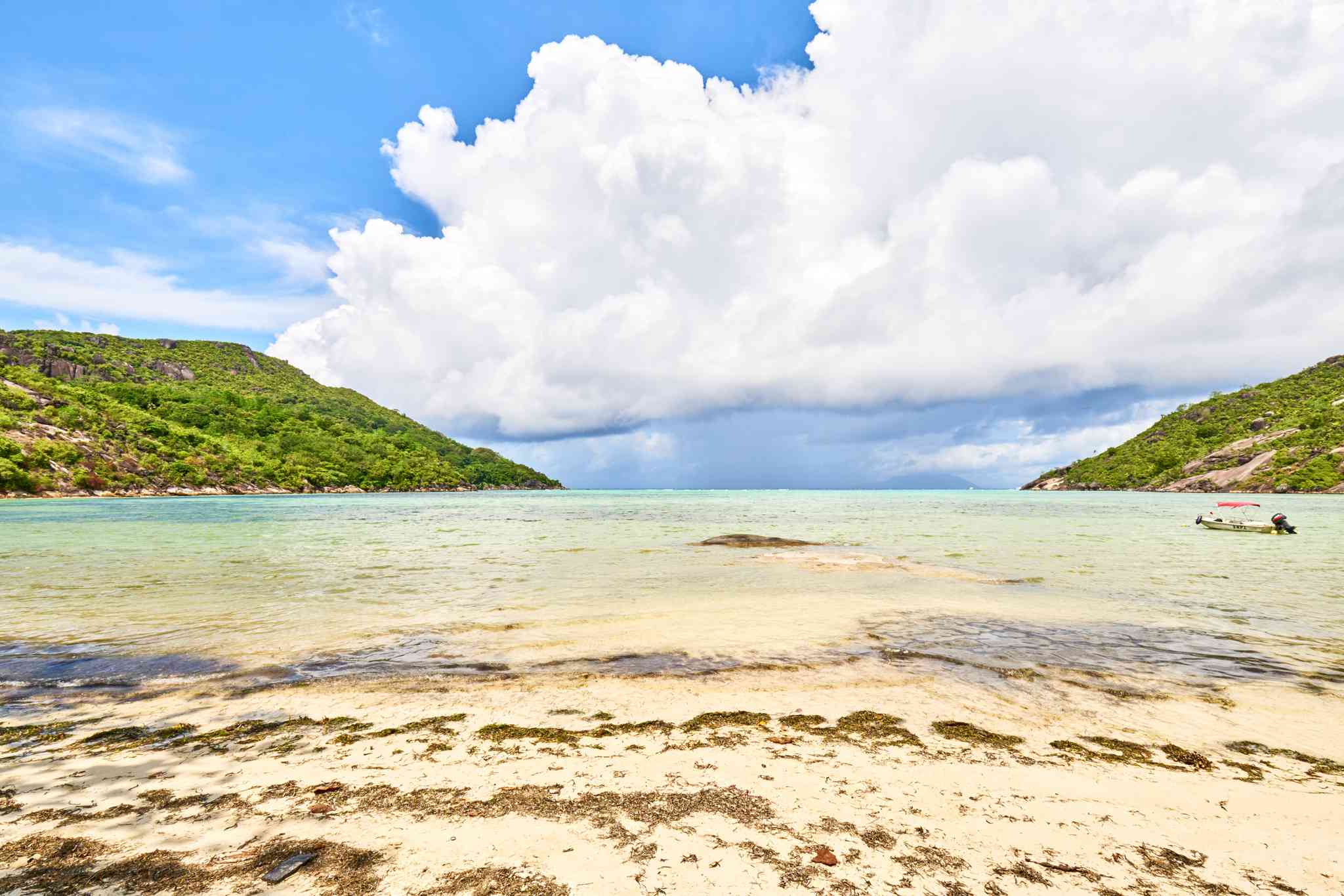Blick auf die Landschaft von Cap Ternai, Seychelles - private Tagesreise von Victoria - Foto 2