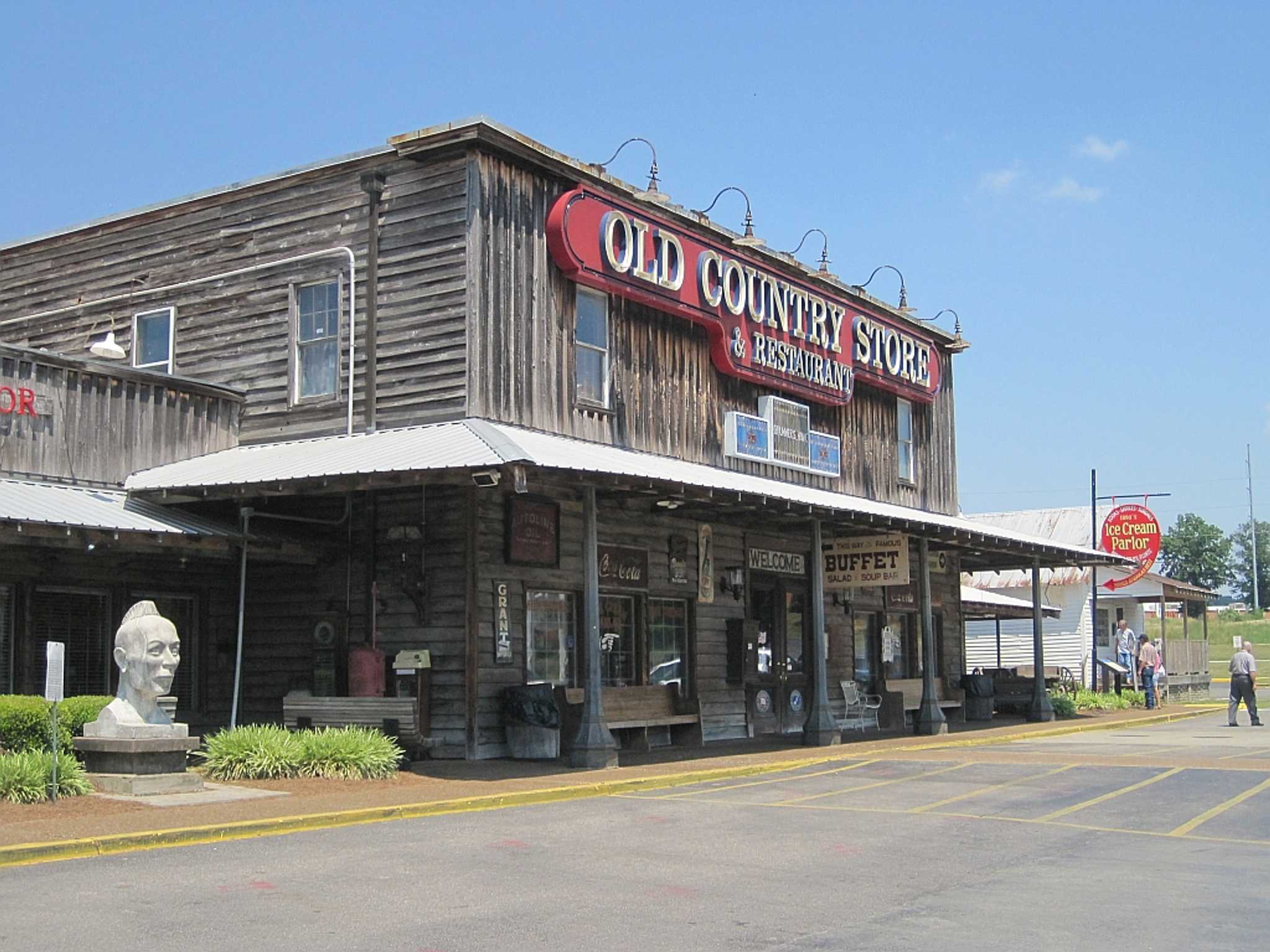 Visit Casey Jones Village on the way from dallas-tx-us to nashville-tn-us with Daytrip