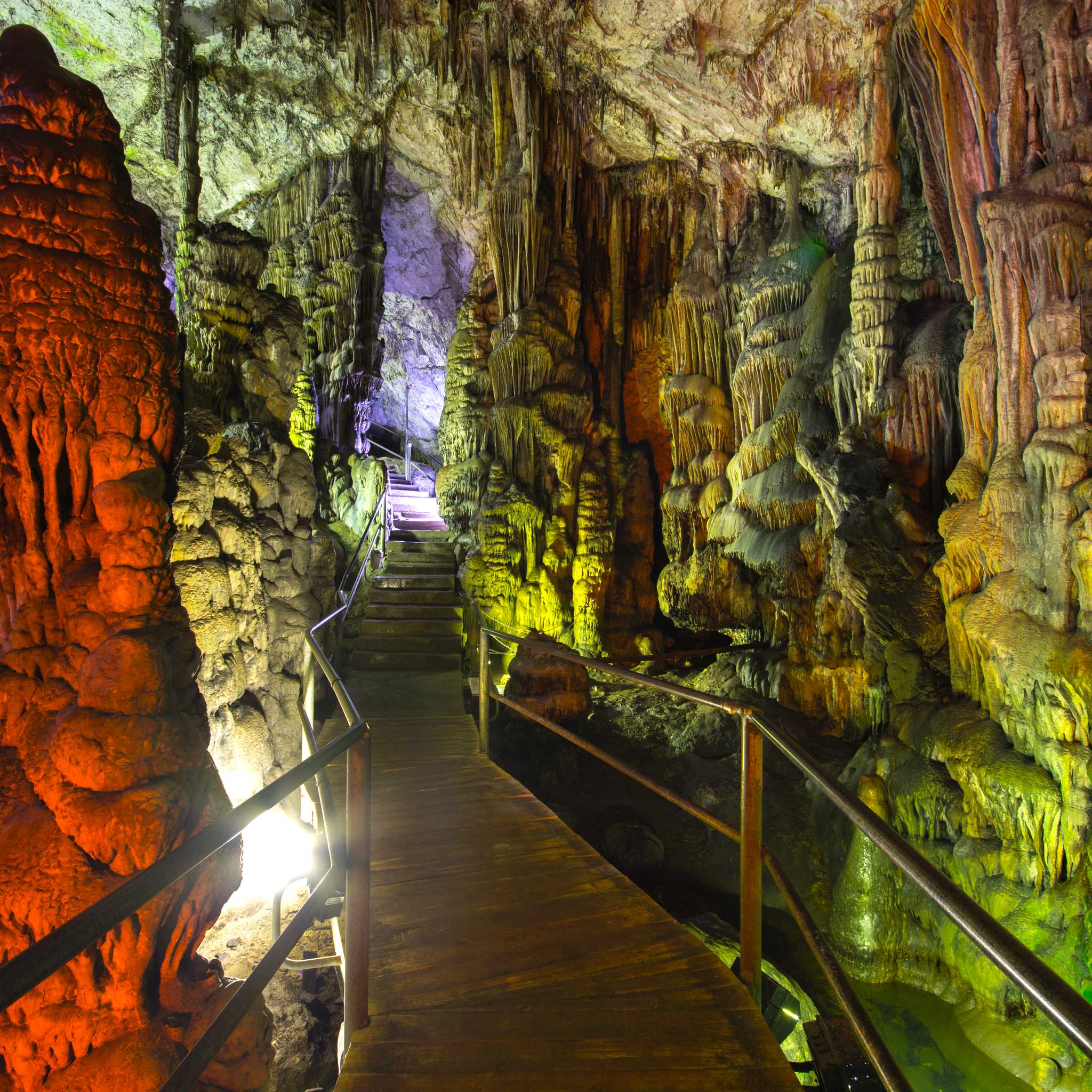 Grotte de Zeus