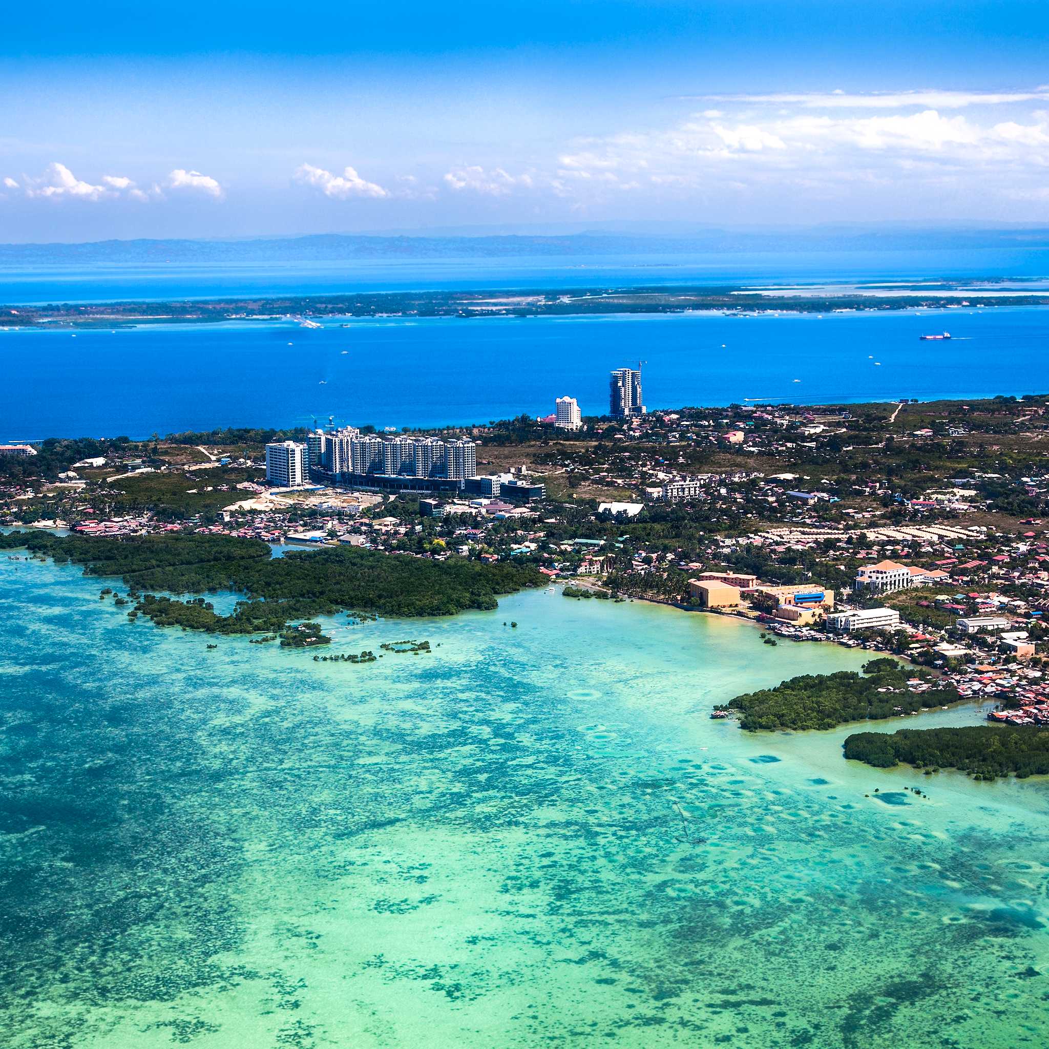 Private car transfers in Philippines from Cebu City