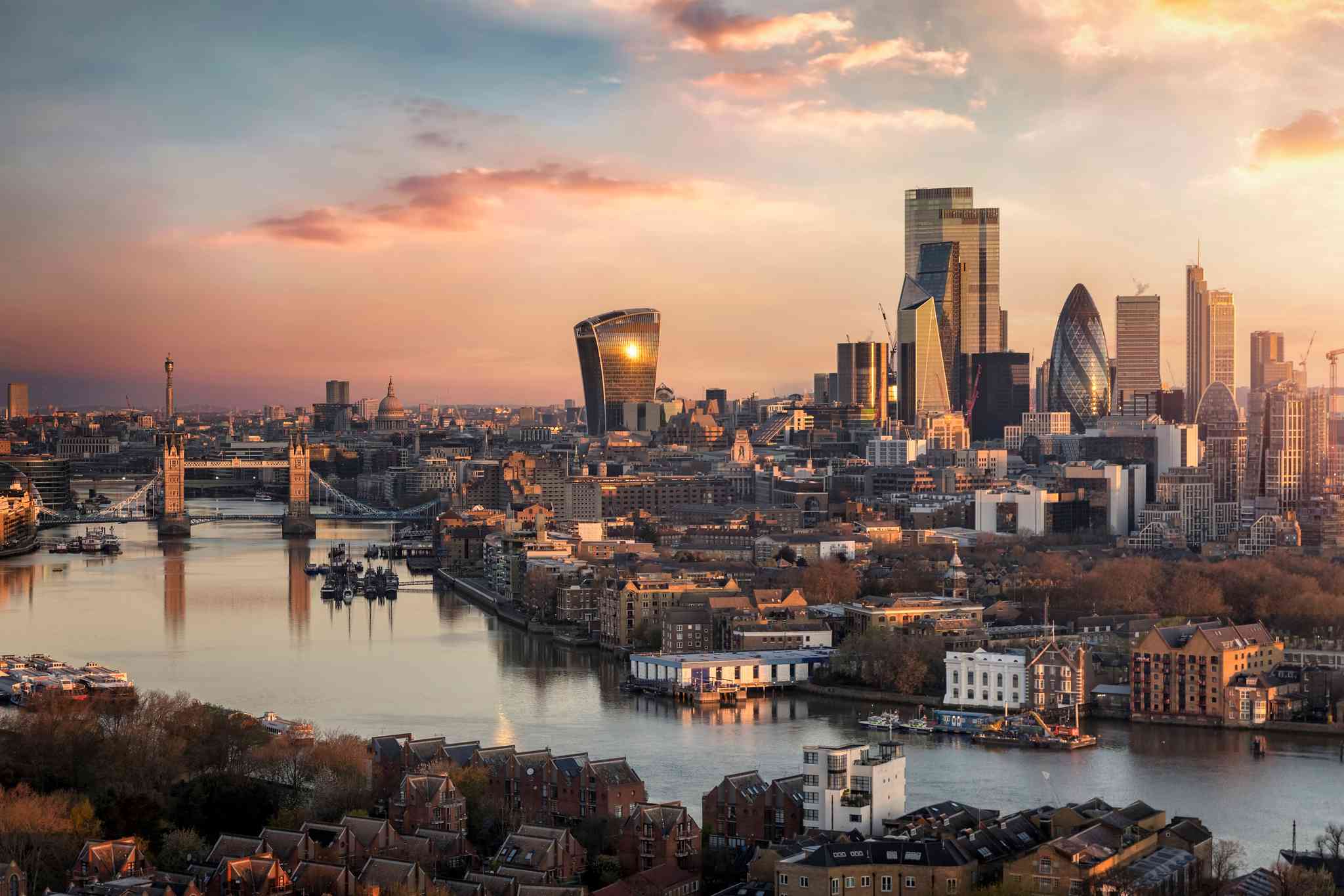 Scenic view of Central London - private day trip from London Heathrow Airport - photo 2