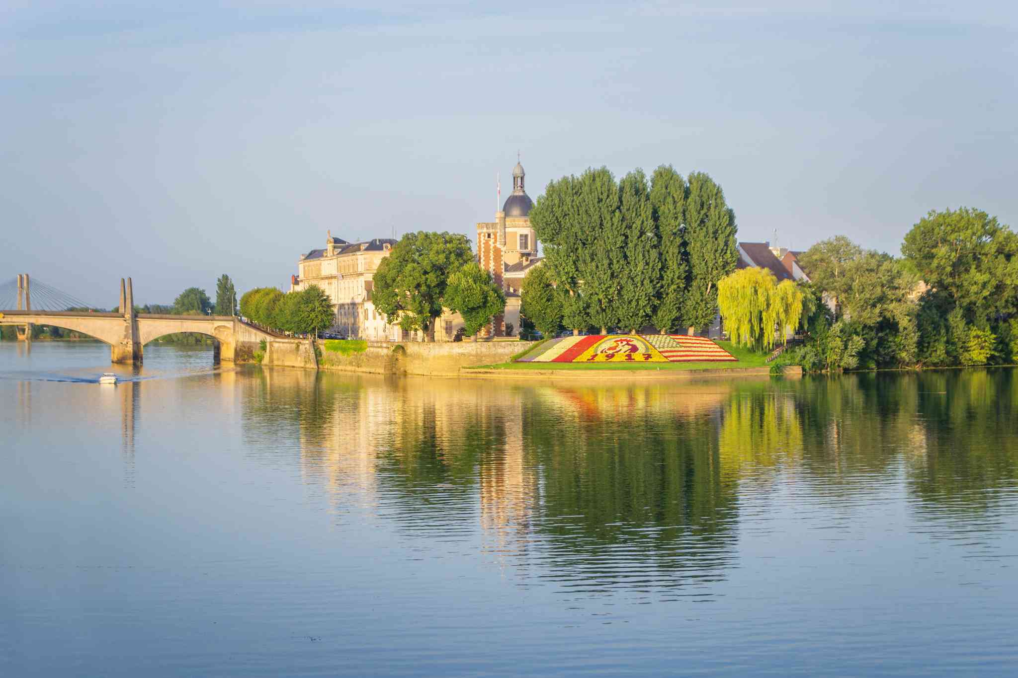 Vista cênica de Chalon-sur-Saone - excursão particular de um dia de Paris - foto 2
