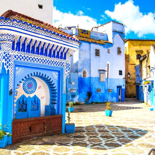 Fez to Chefchaouen and Ouazzane: Private day trip