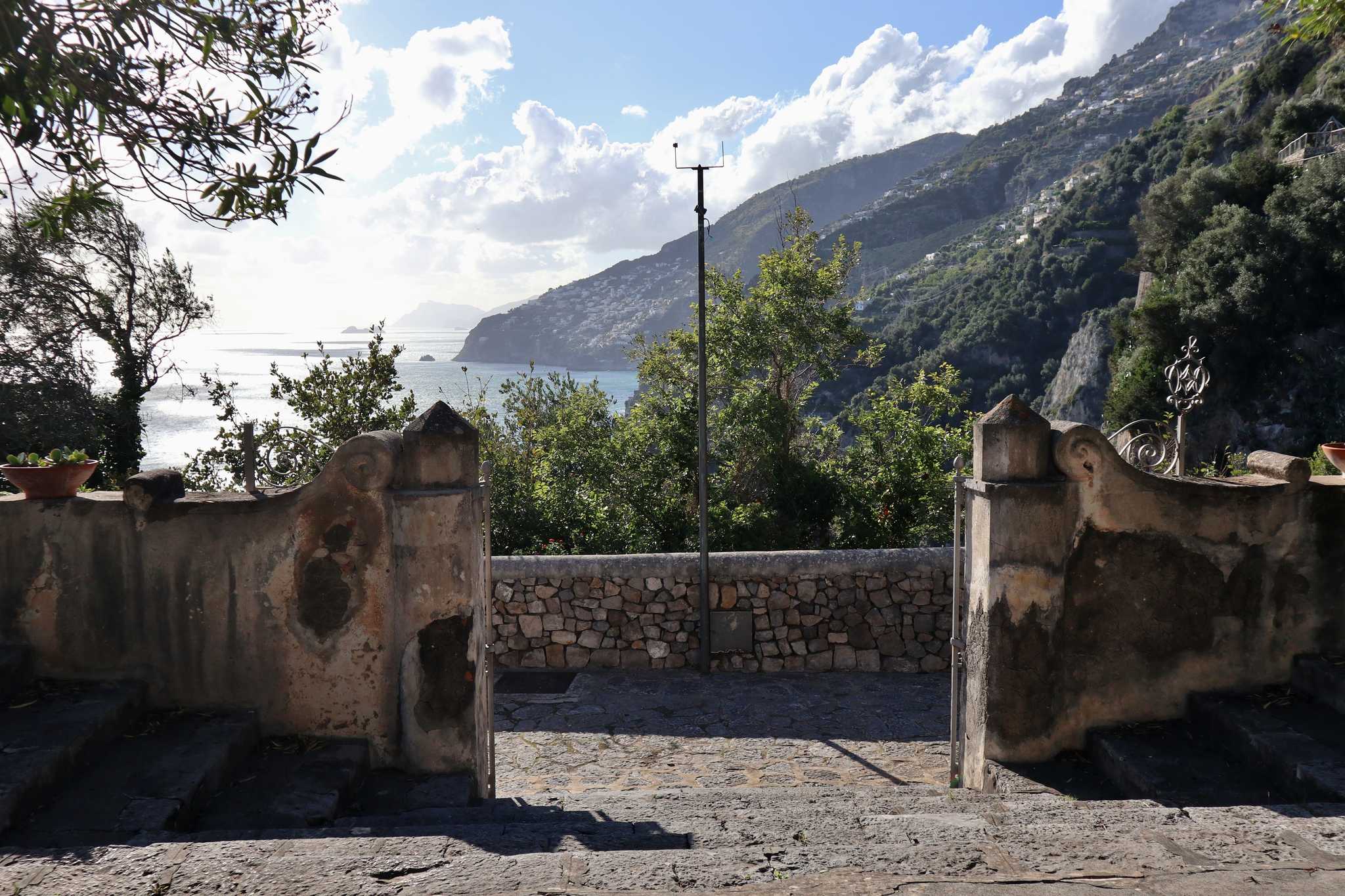 Reiseroute Stop in Chiesa di San Pancrazio Martire auf privatem Tagesausflug von Furore