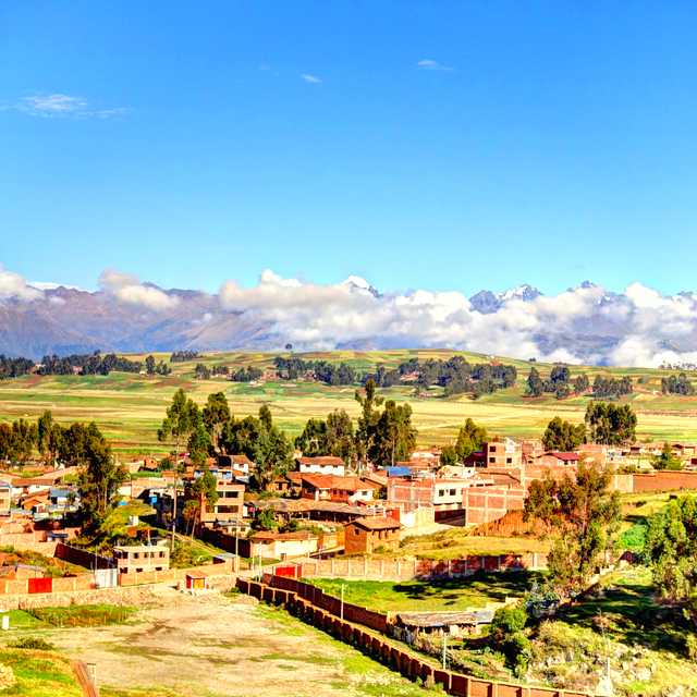 Cusco to Chinchero Maras Salt Mines, and Moray: Day trip