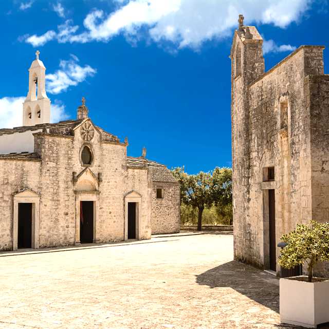 Bari to Cisternino and Ceglie Messapica: Private day trip