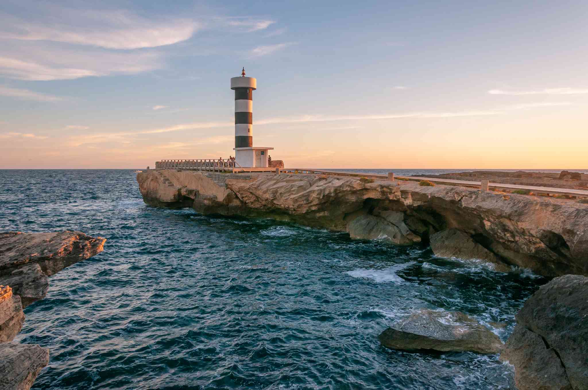 Palma de Mallorca Airport 의 경치 - Colonia Sant Jordi 에서 출발하는 개인 day trip - 사진 3