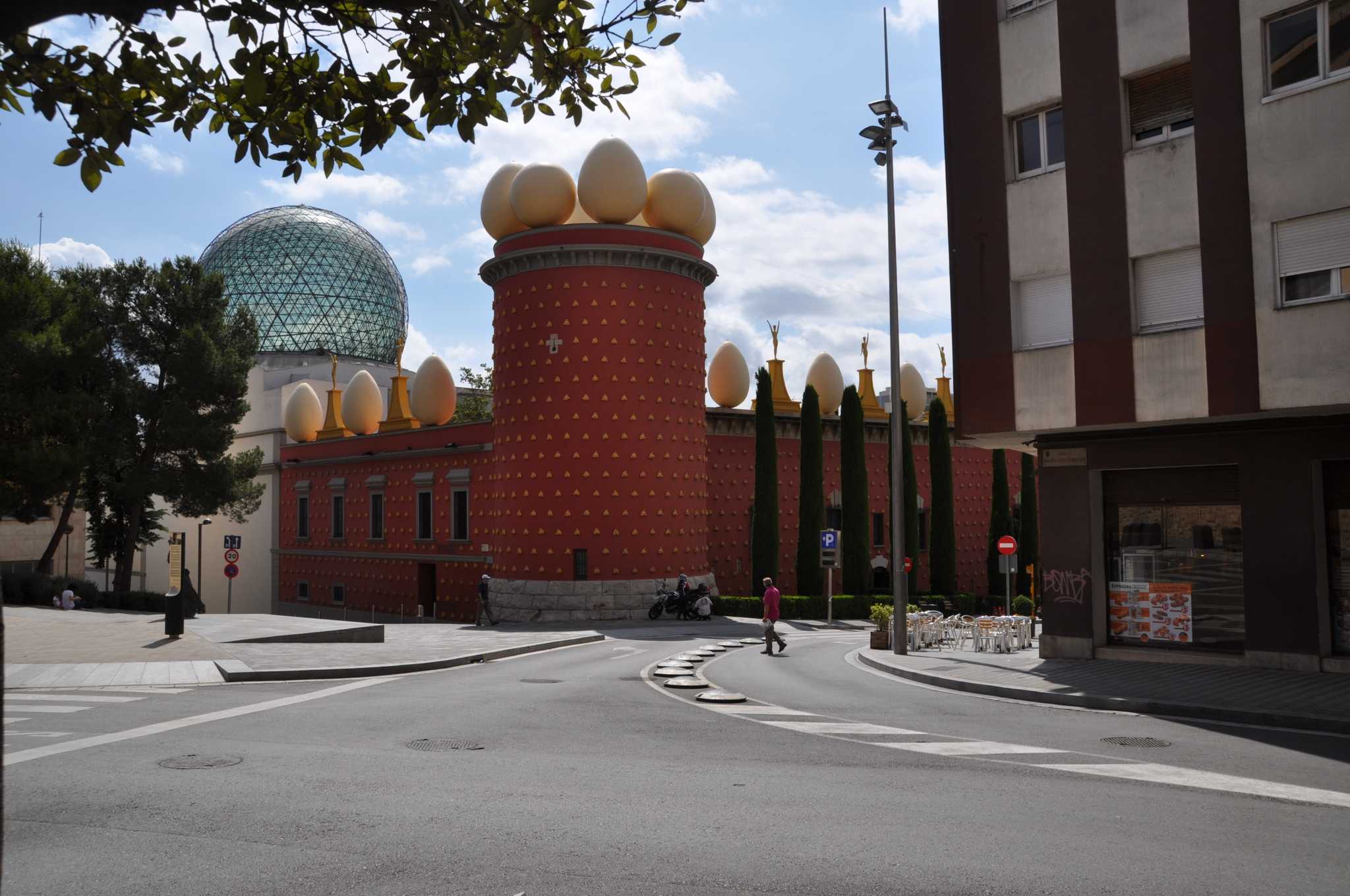 Dali Theatre-Museum