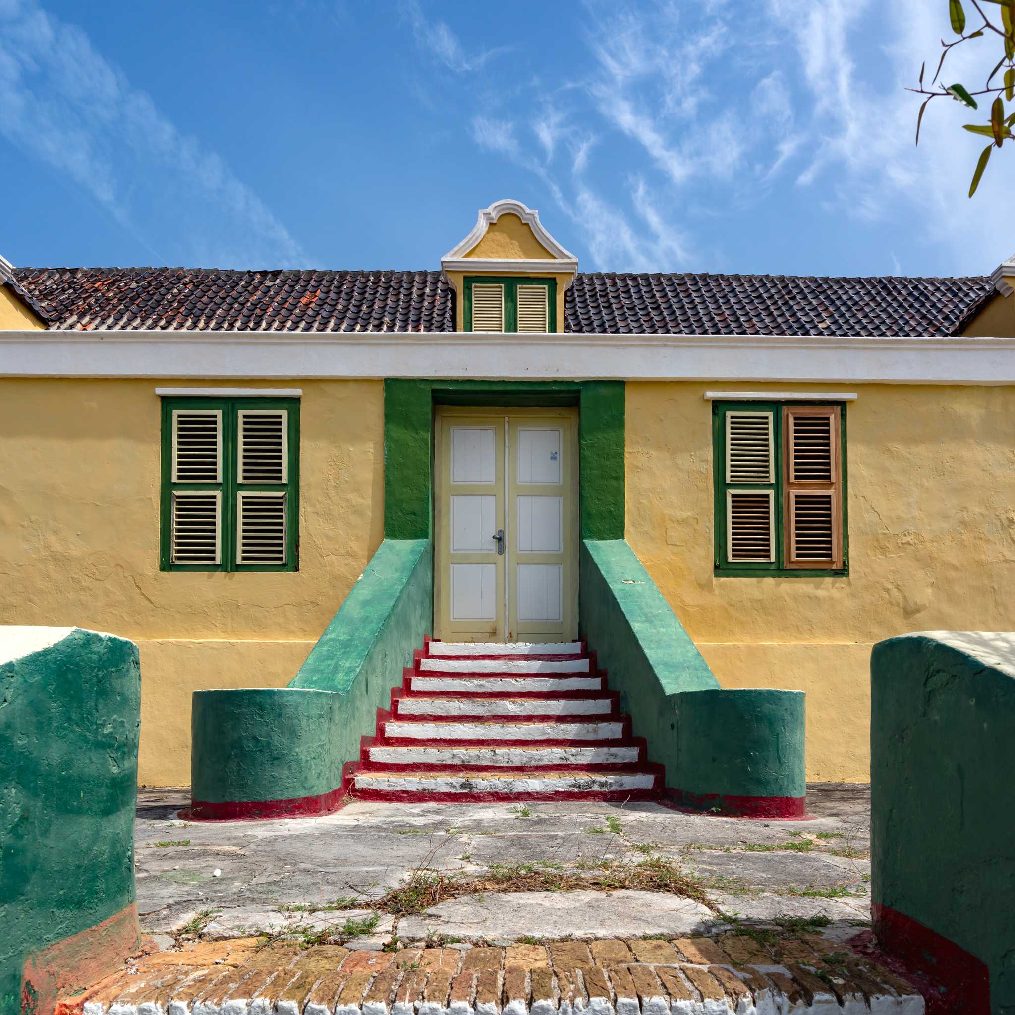 Private car transfers in Curacao from Daniel, Curacao