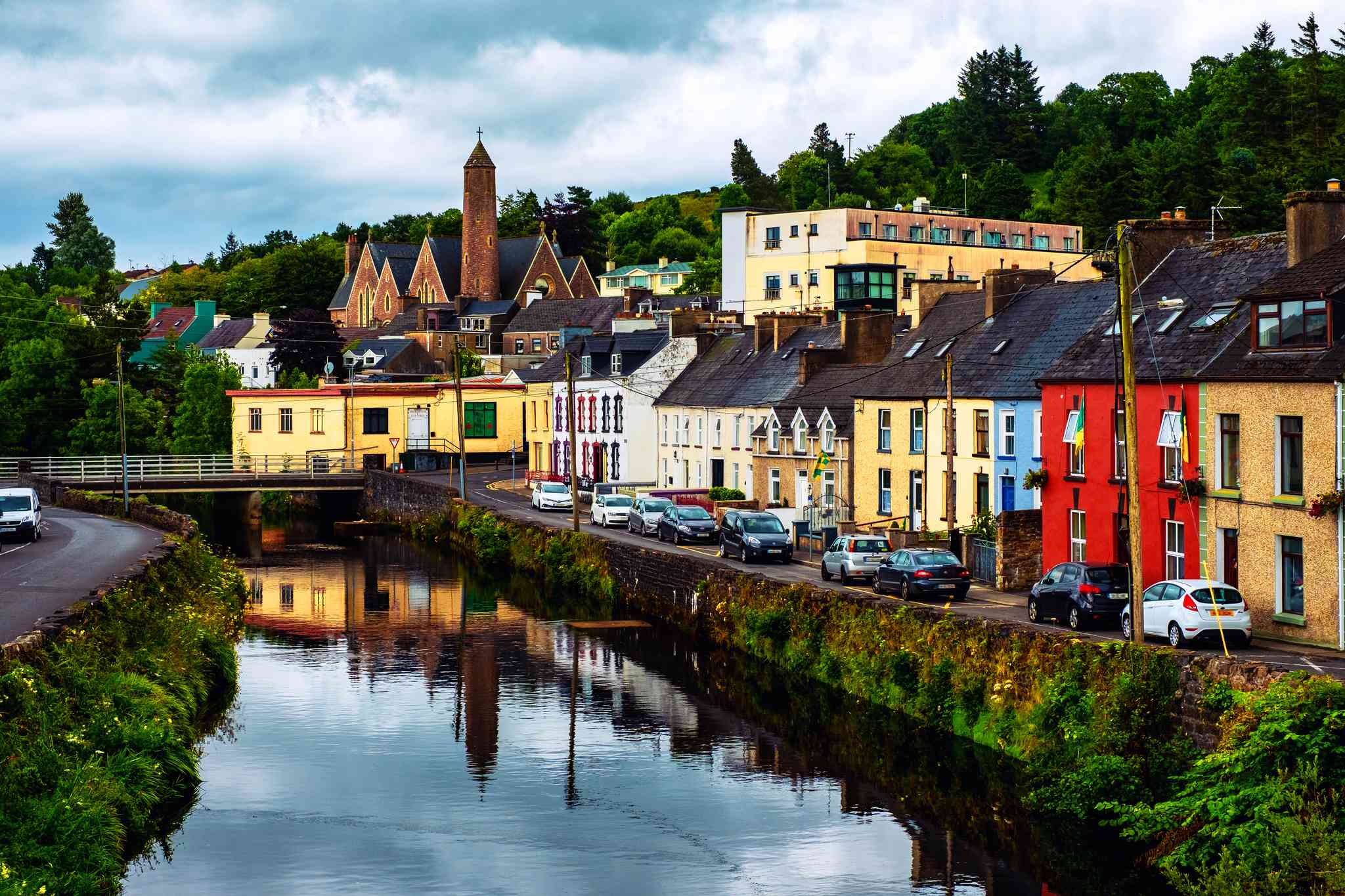 Scenic view of Derry - private day trip from Donegal - photo 4