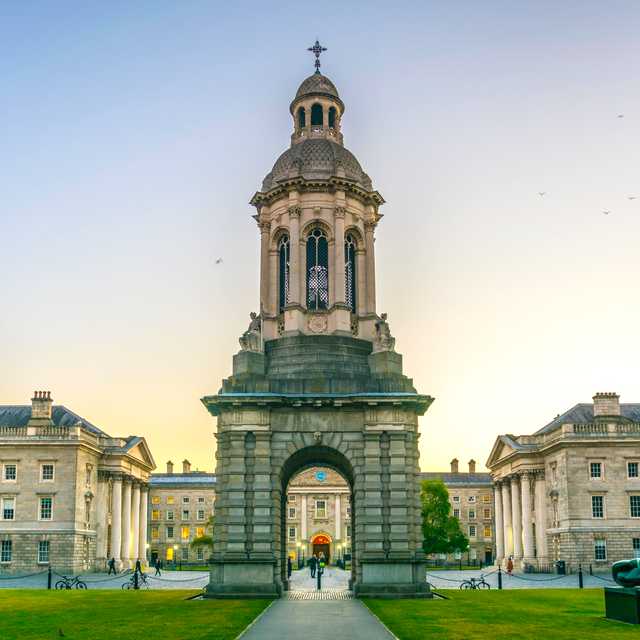 Belfast to Dublin: Private day trip