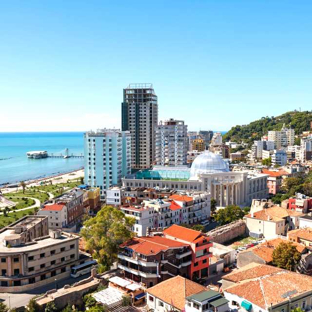 Tirana to Durres and Petrele Castle: Private day trip