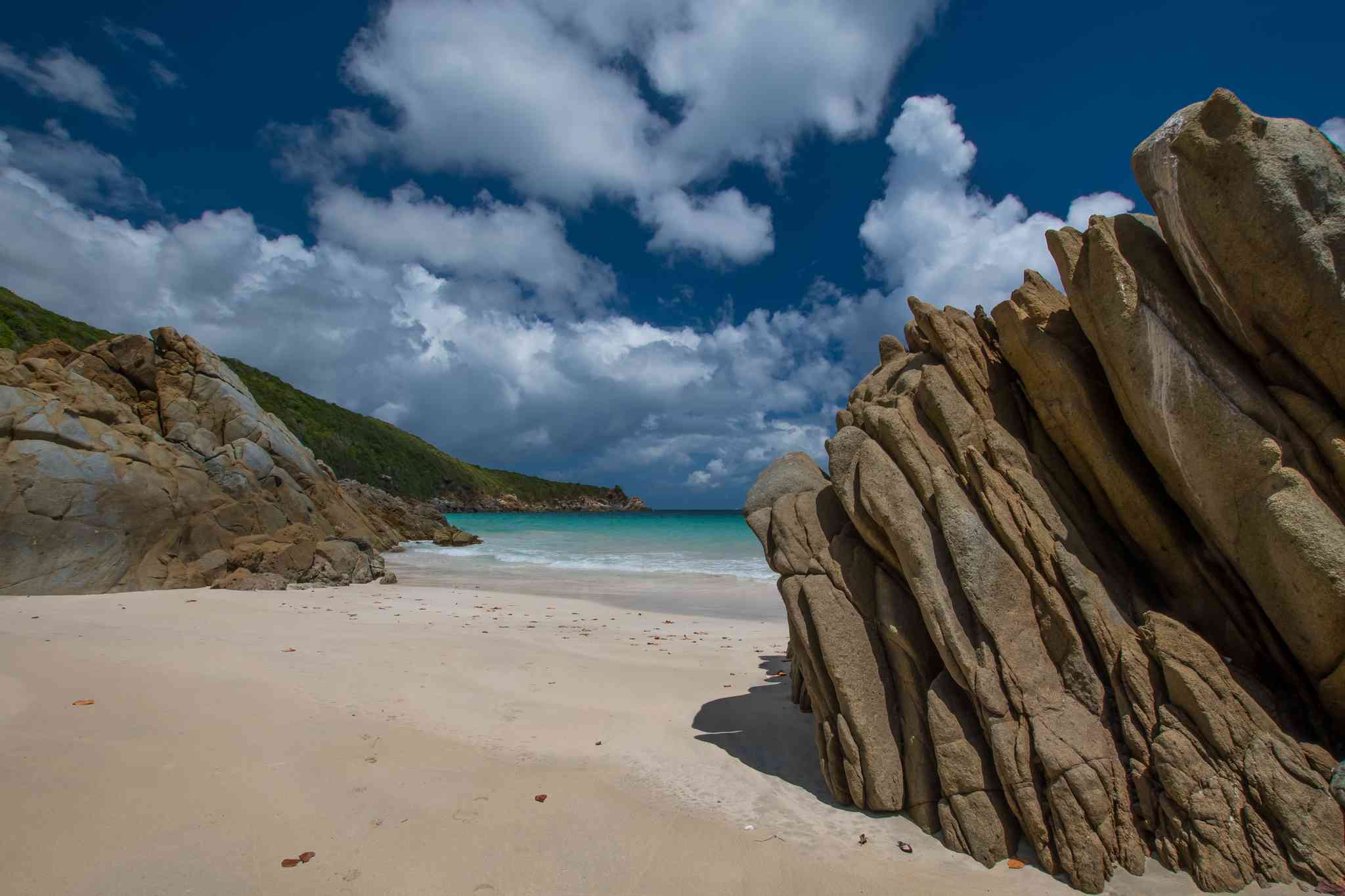 Scenic view of East End Tortola - private day trip from British Virgin Islands Airport - photo 2