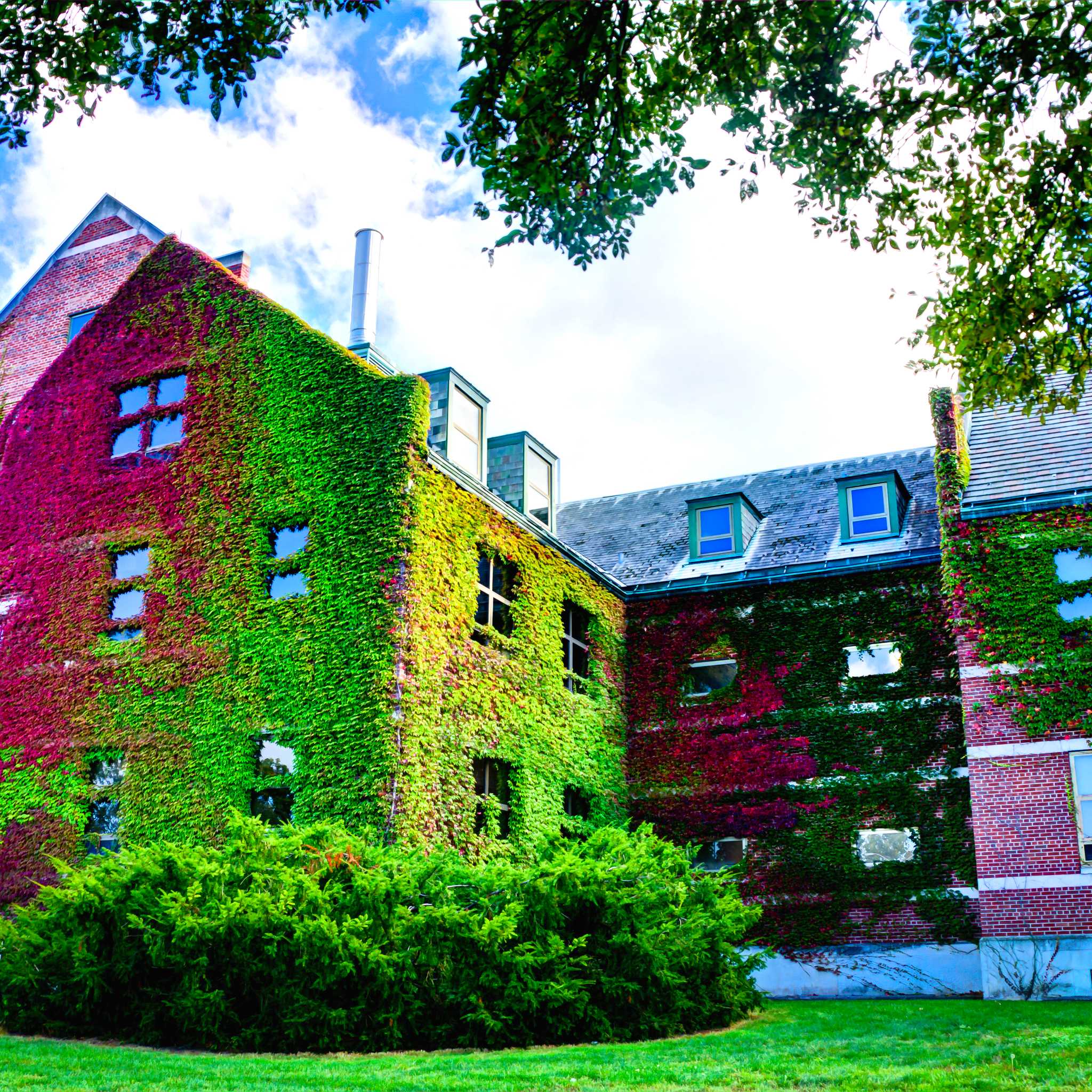 East Lansing, MI