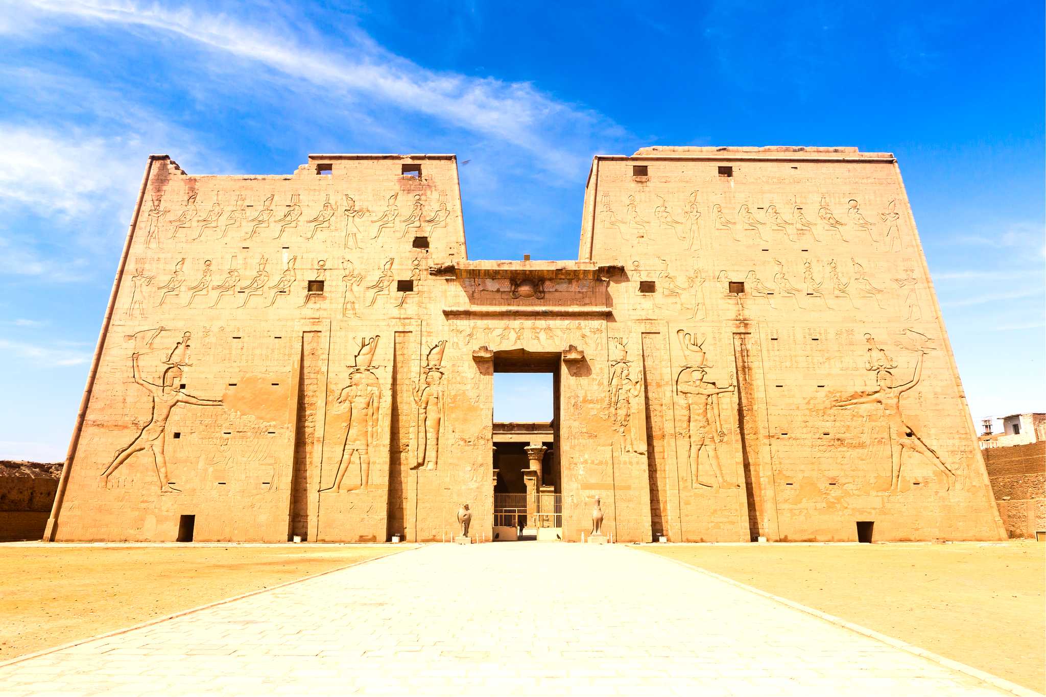 Edfu to Luxor