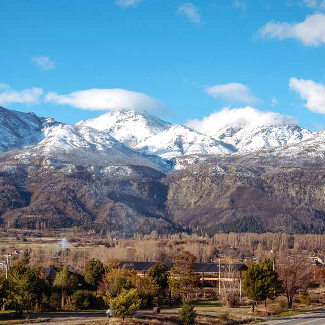 Bariloche to El Bolson and Lago Puelo Reserve: Day trip