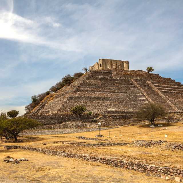 Toluca to Tula Toltec Ruins and El Cerrito: Day trip