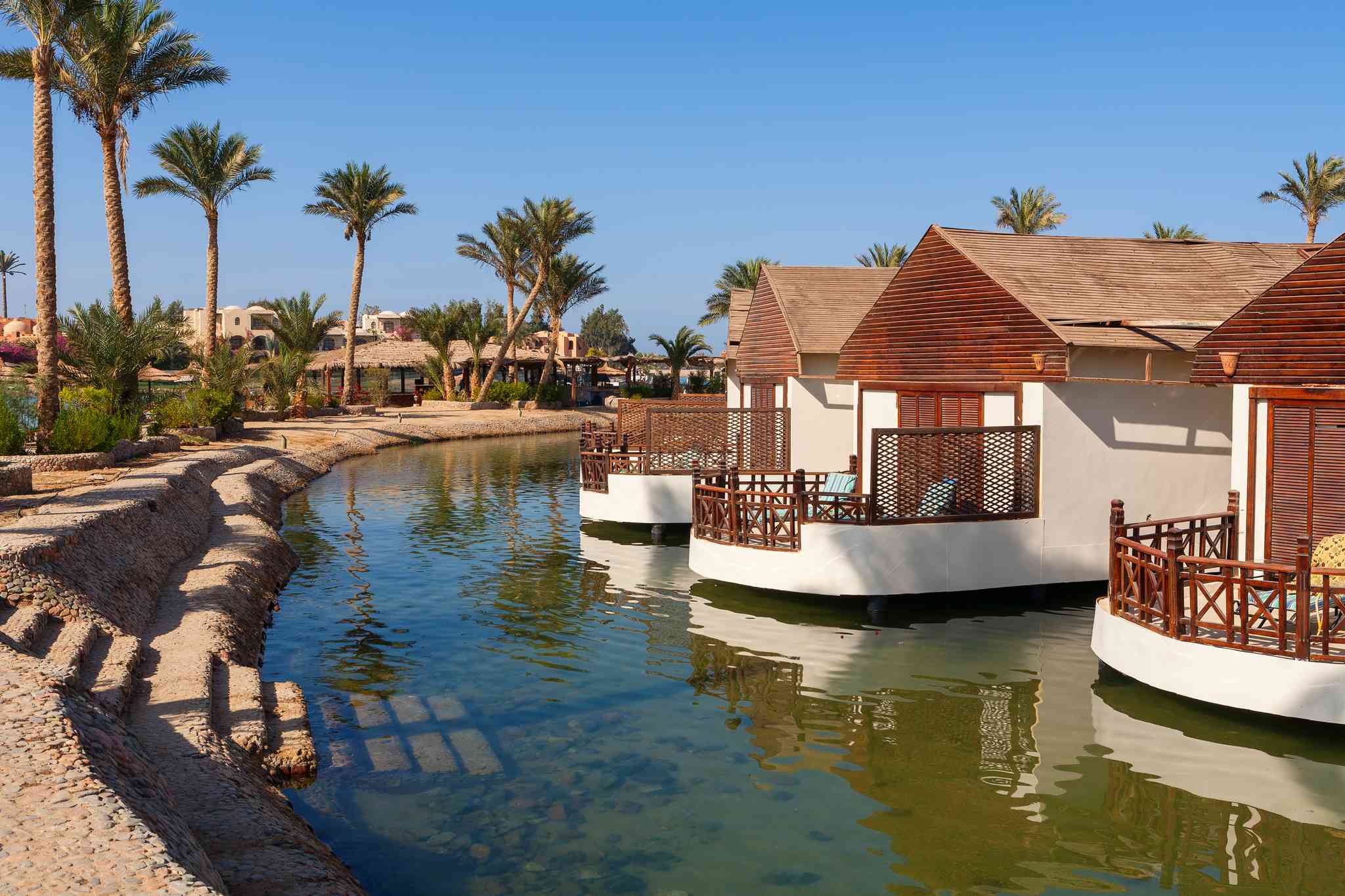Scenic view of Cairo International Airport - private day trip from El Gouna - photo 4