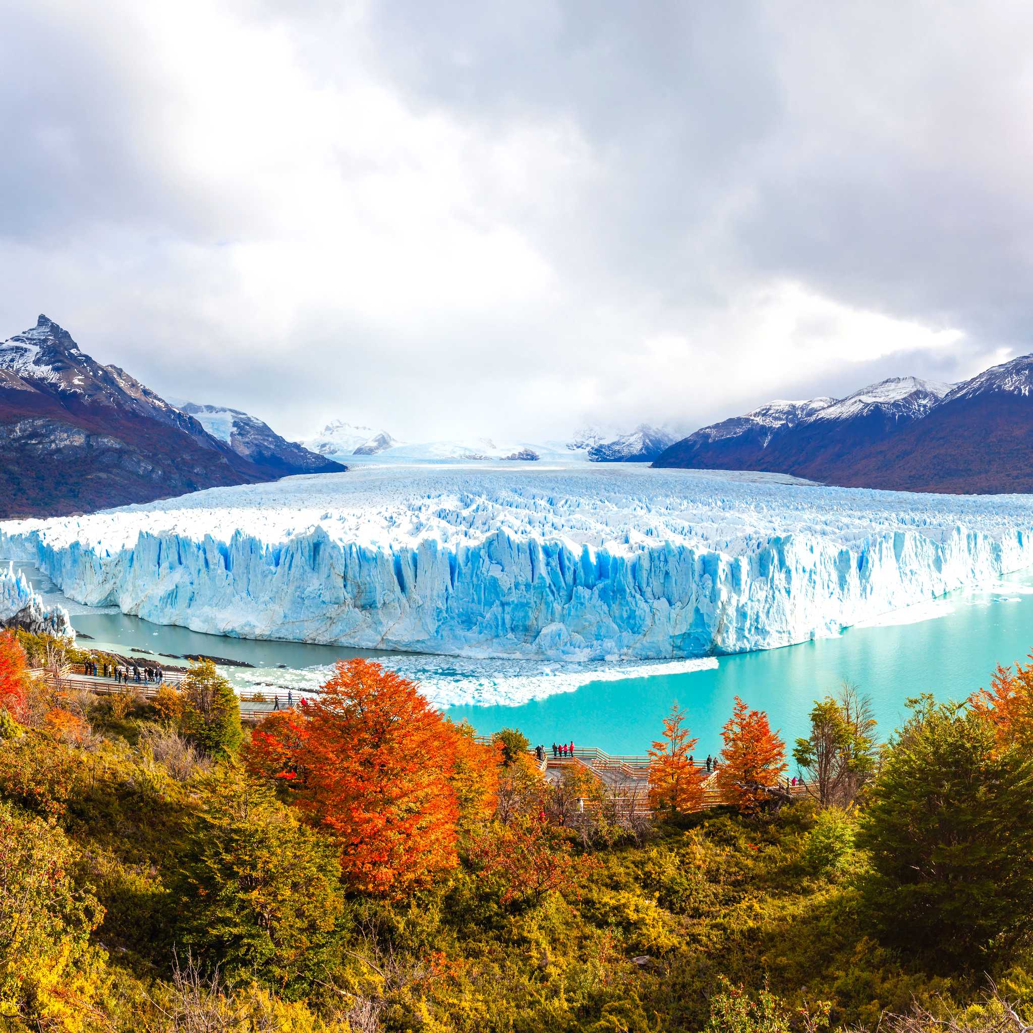 Private car transfers in Argentina from El Calafate
