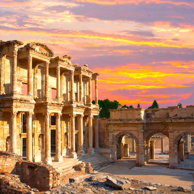 Izmir to Ephesus and Selcuk: Private day trip