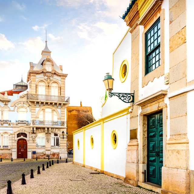 Portimao to Faro City and Tavira: Private day trip