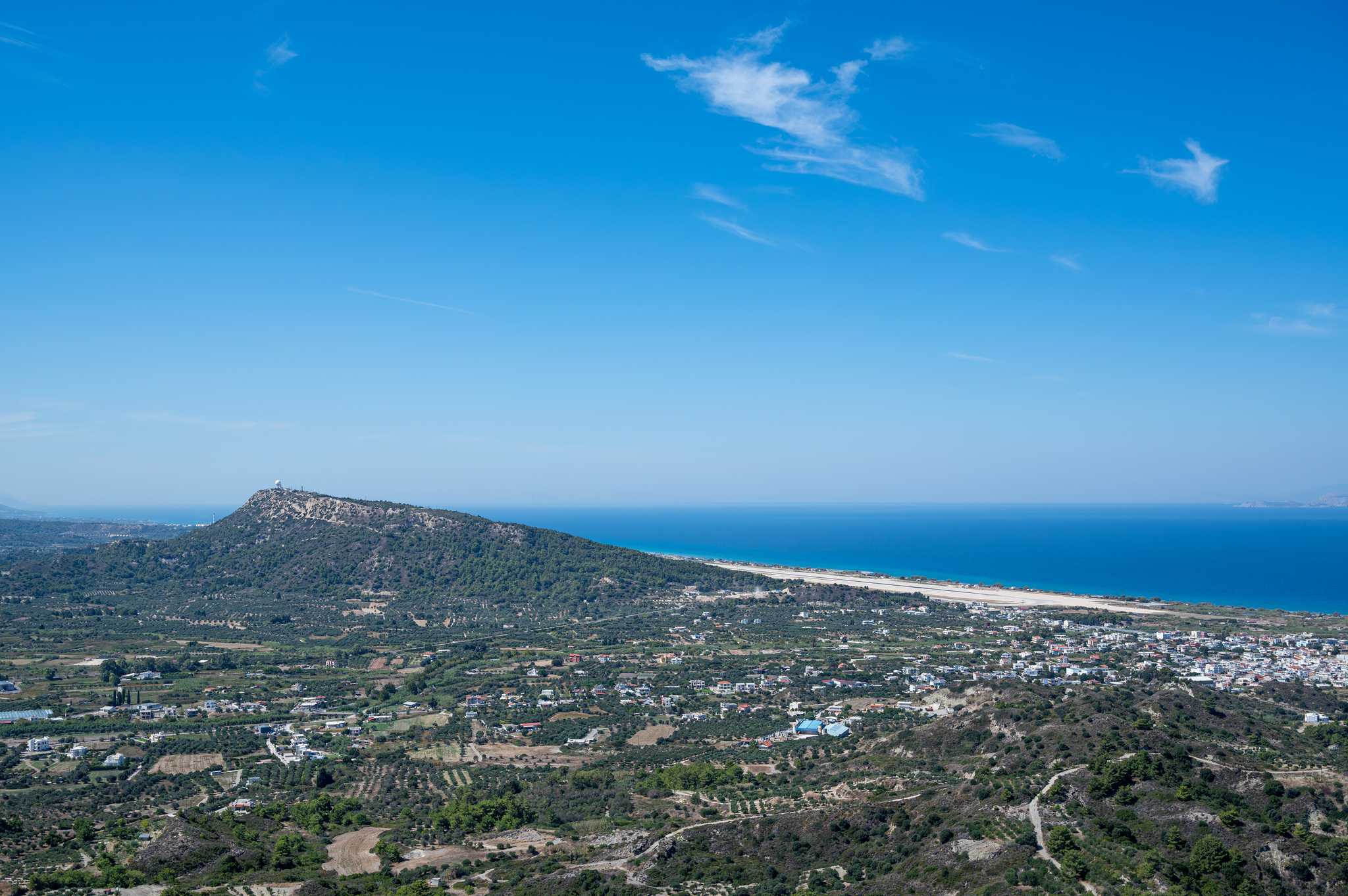 Parada del itinerario en Filerimos Hill en excursión privada desde Rhodes City