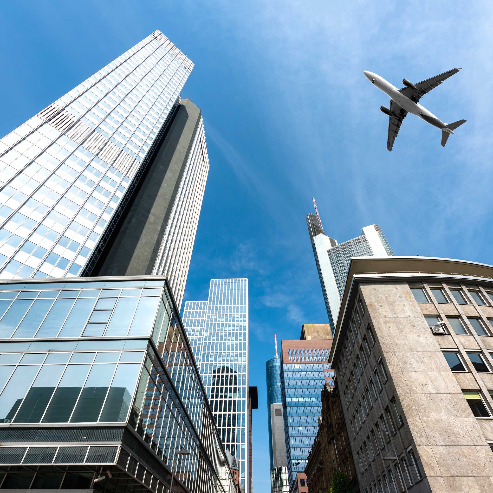 Private car transfers in Germany from Frankfurt Airport