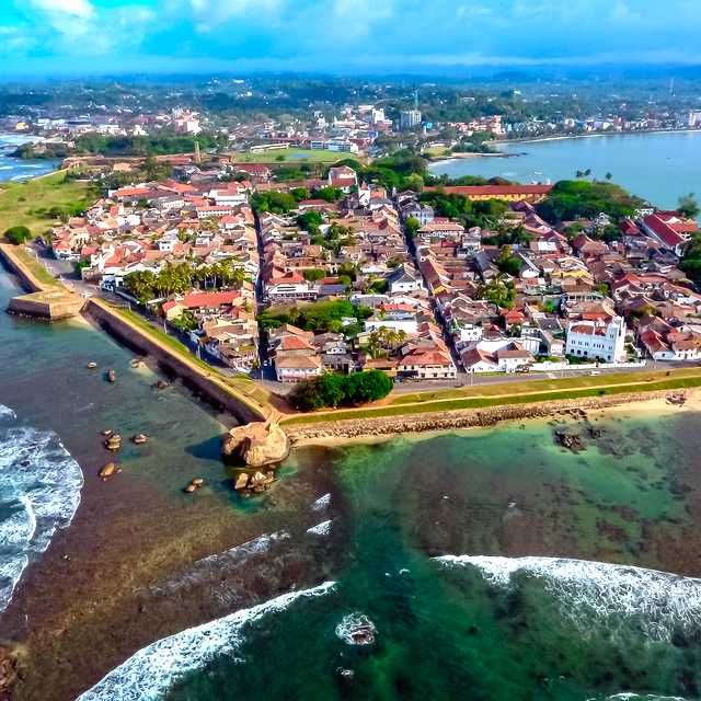 Colombo to Dutch coastal sites: Private day trip