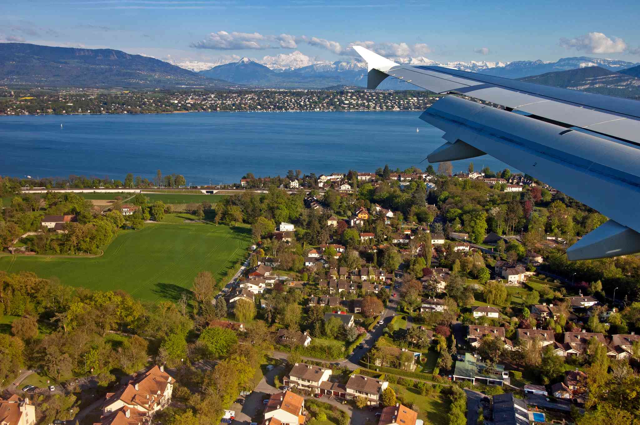 Vista panorámica de Antagnod - excursión privada de un día desde Geneva Airport - foto 5