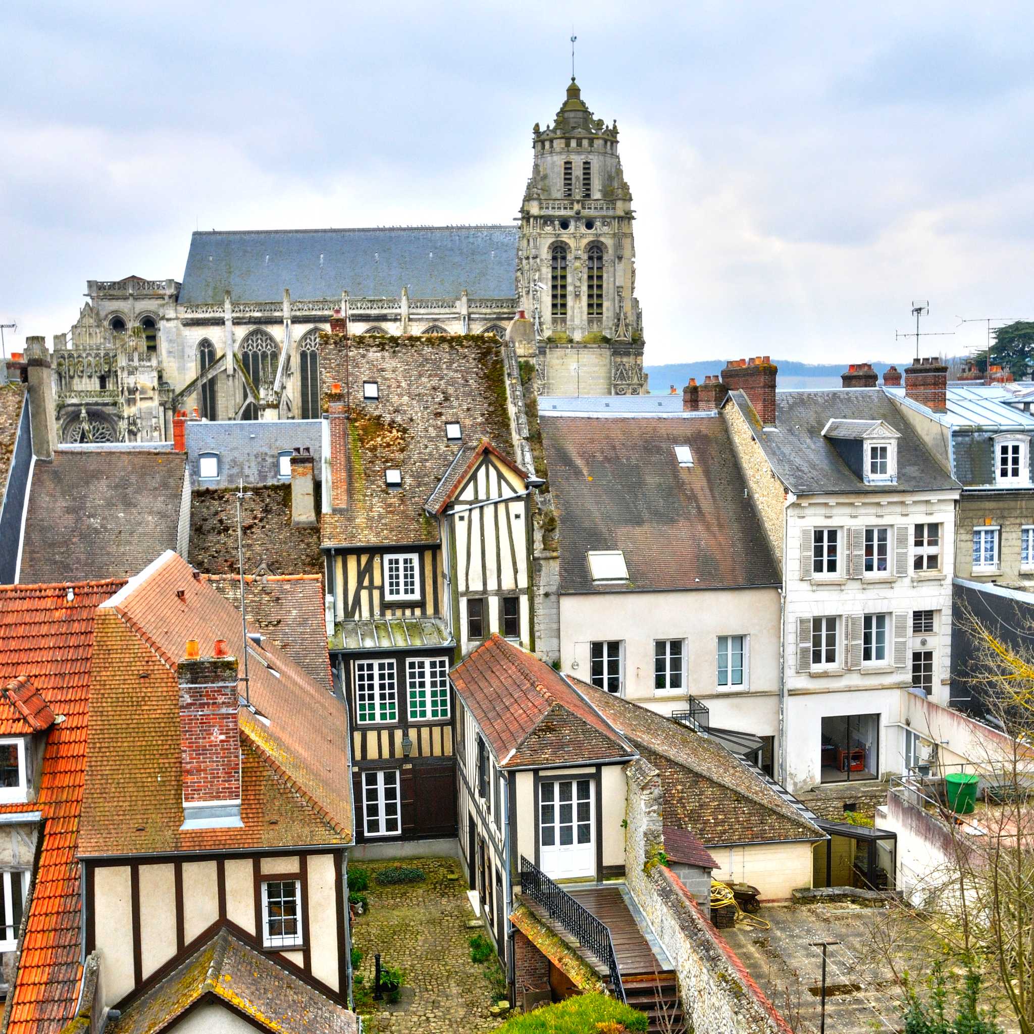 Gisors