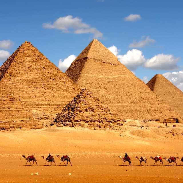 Cairo to Pyramids of Giza: Private day trip