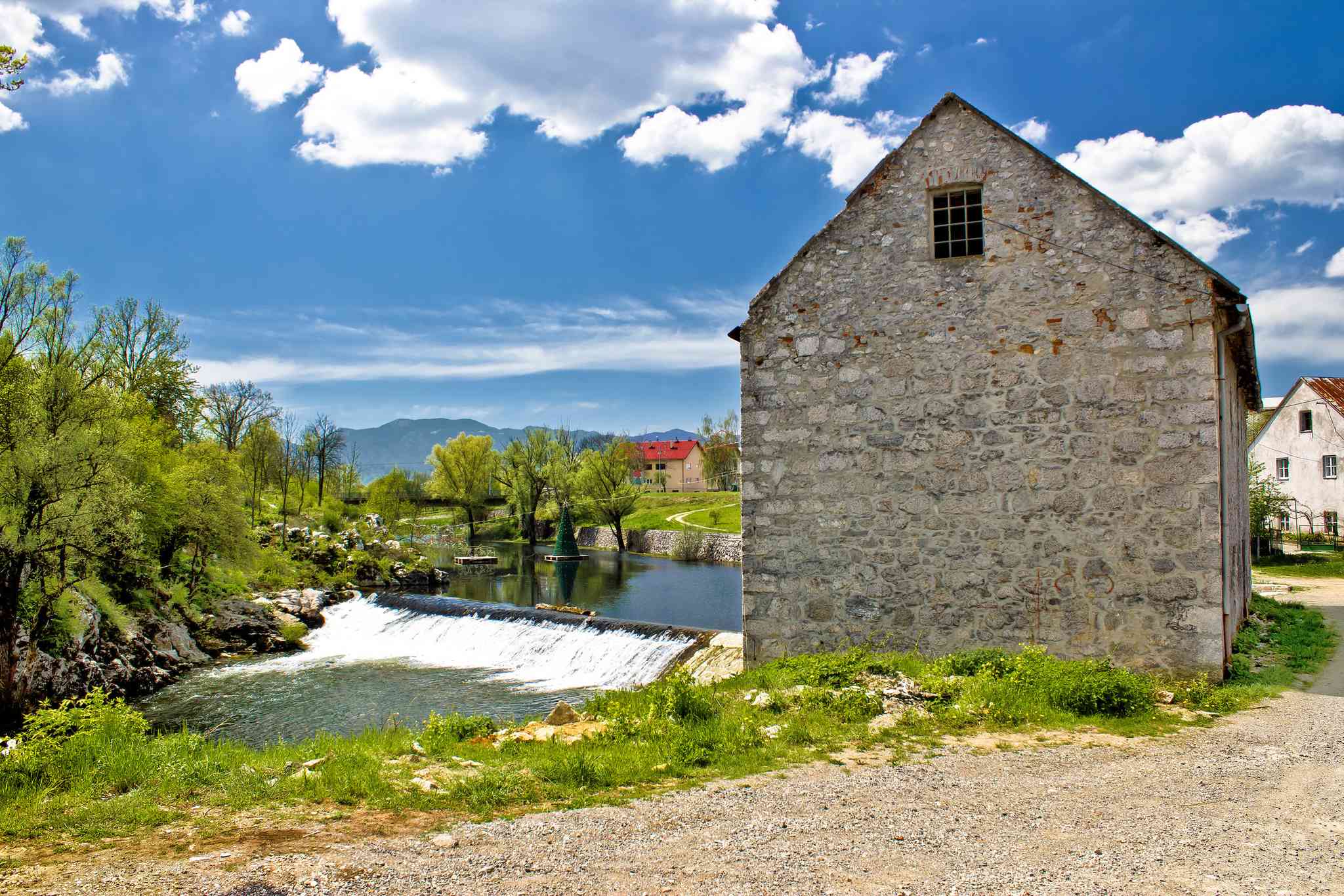 Vista panorámica de Gospic - excursión privada de un día desde split airport - foto 3