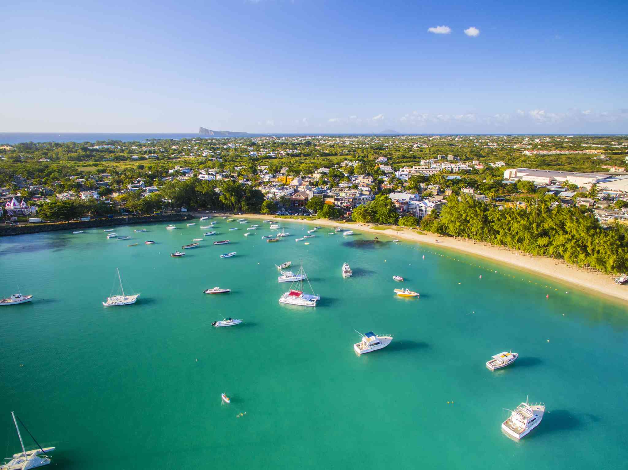 Scenic view of Grand Baie - private day trip from Port Louis - photo 3