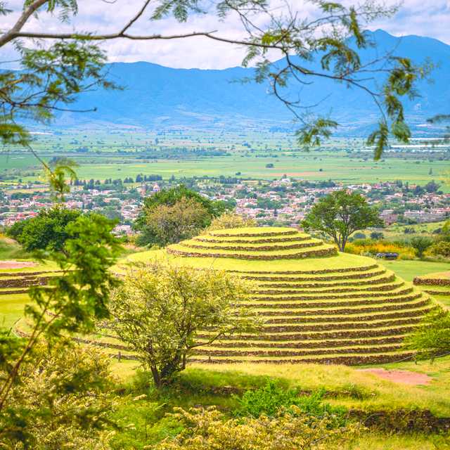 Guadalajara to Guachimontones and Mascota: Private day trip