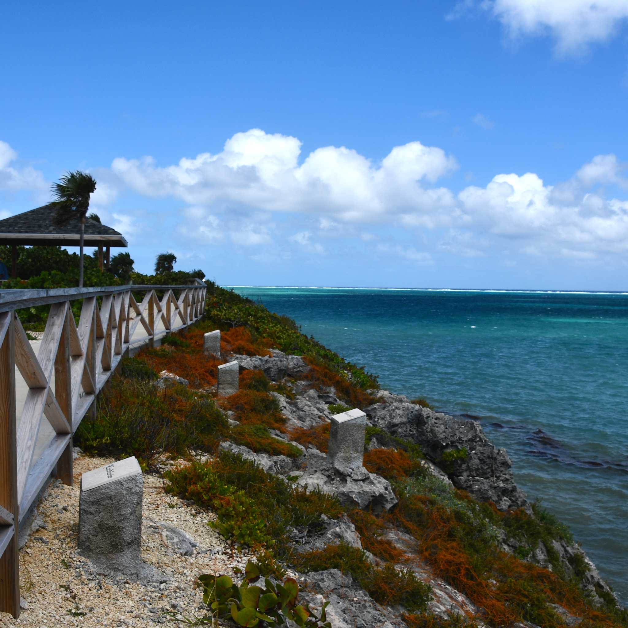 Private car transfers in Cayman Islands from Gun Bay