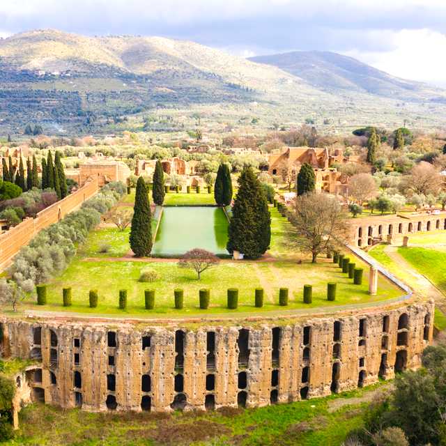 Rome to Hadrian's Villa: Private day trip