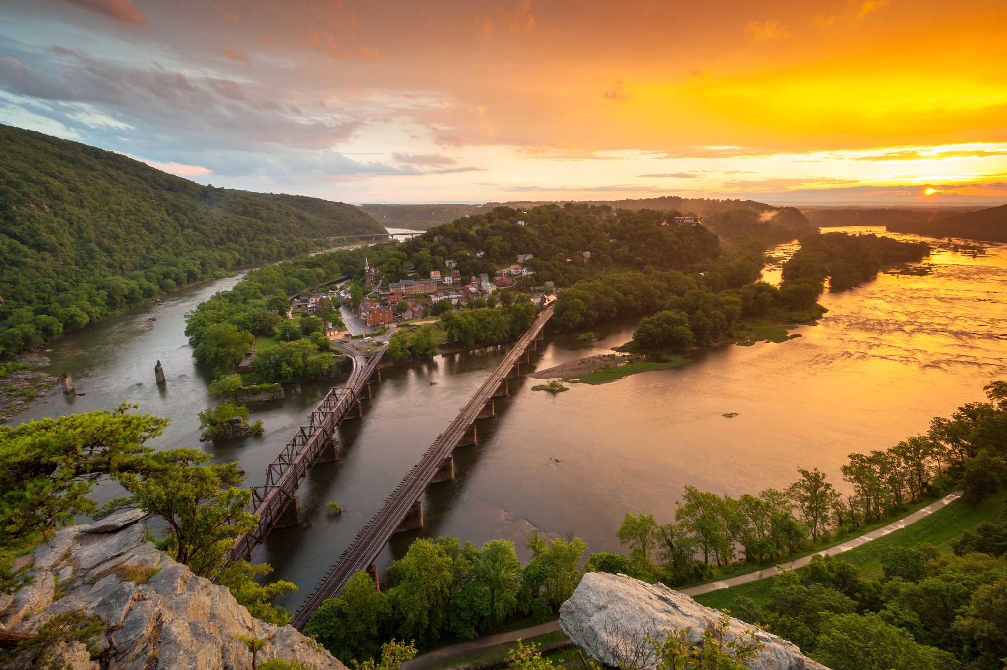 Visit Harpers Ferry National Historical Park on the way from washington-dc-us to gettysburg-pa-us with Daytrip