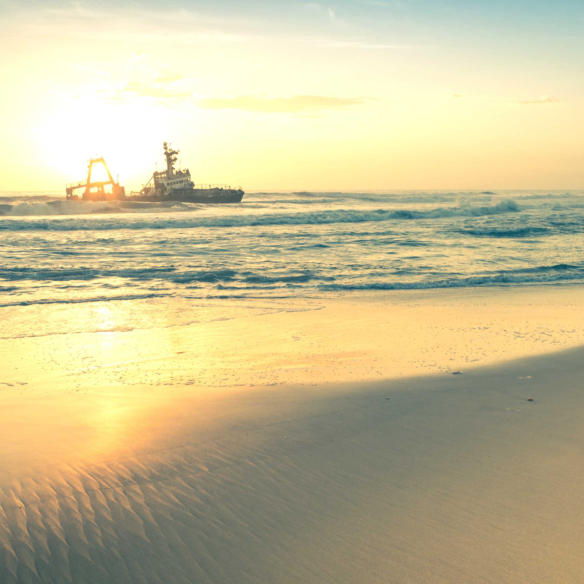 Private car transfers in Namibia from Henties Bay