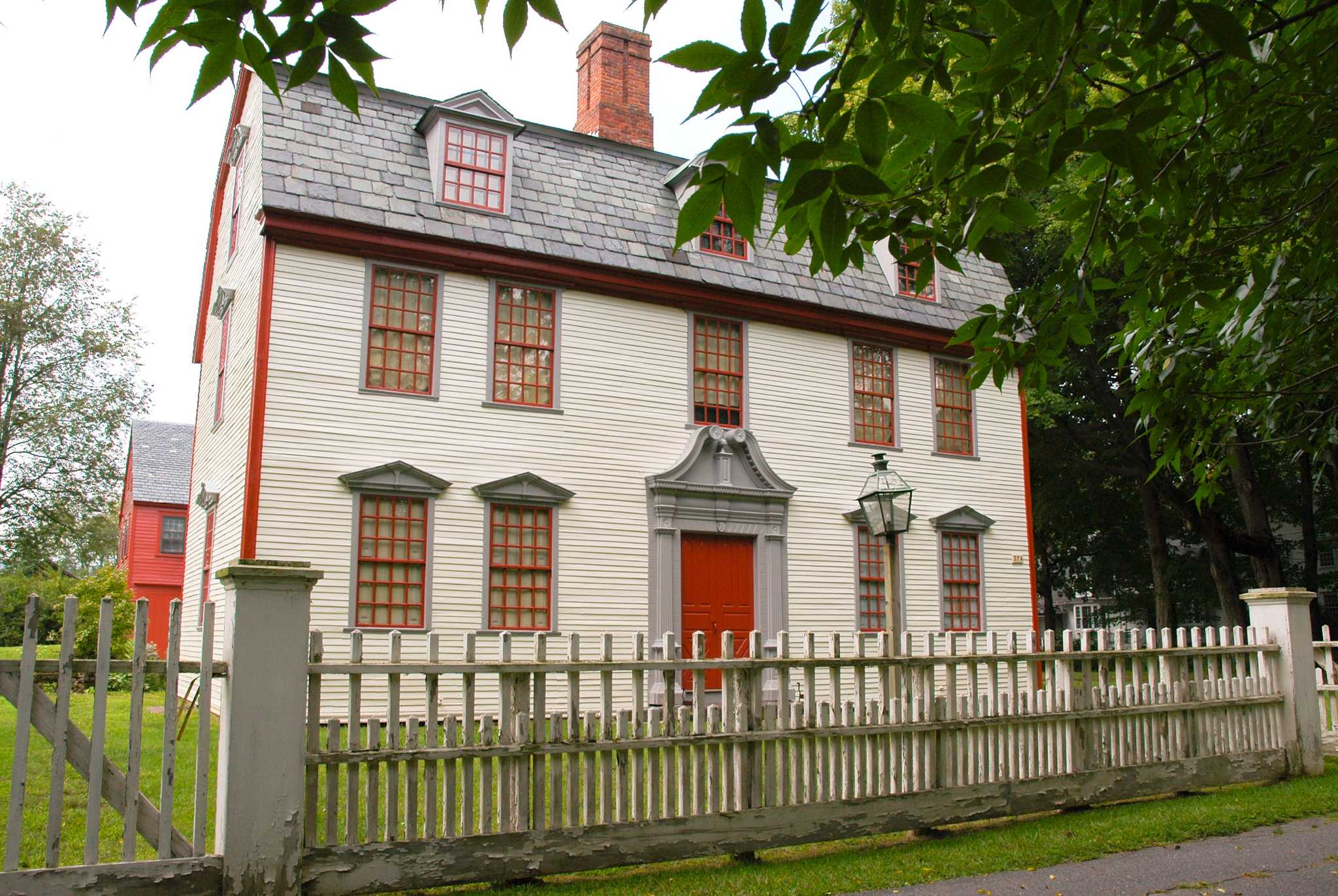 Visitez Historic Deerfield sur le chemin de portland-me-us à cleveland-oh-us avec Daytrip