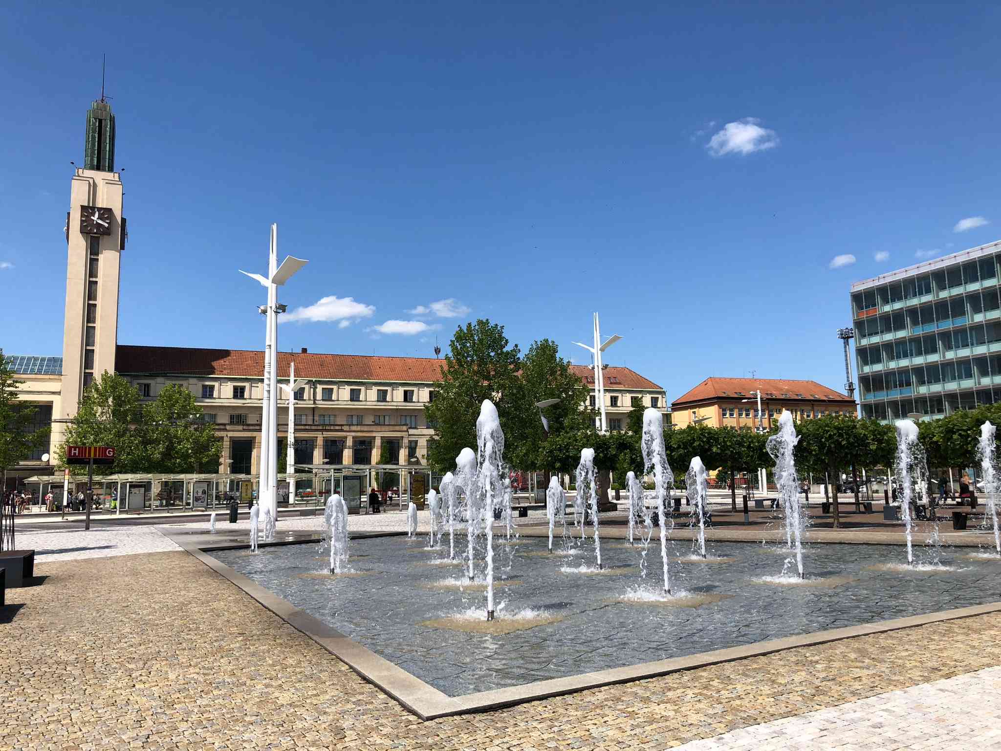 Vue pittoresque de Hradec Kralove - excursion privée d'une journée depuis Václav Havel Airport Prague - photo 3