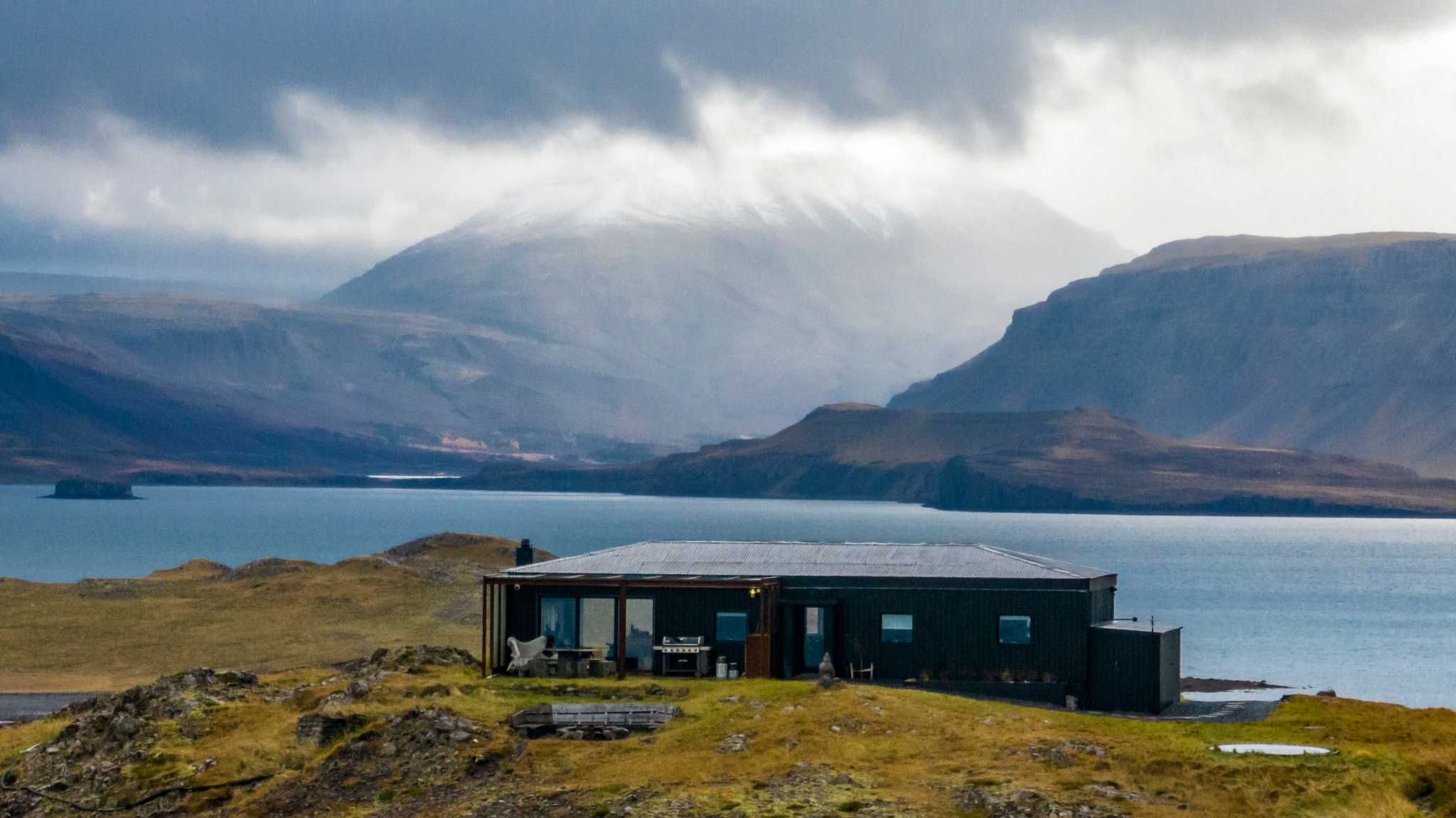 Resplan stopp vid Hvammsvík Hot Springs på privat dagsutflykt från Reykjavik
