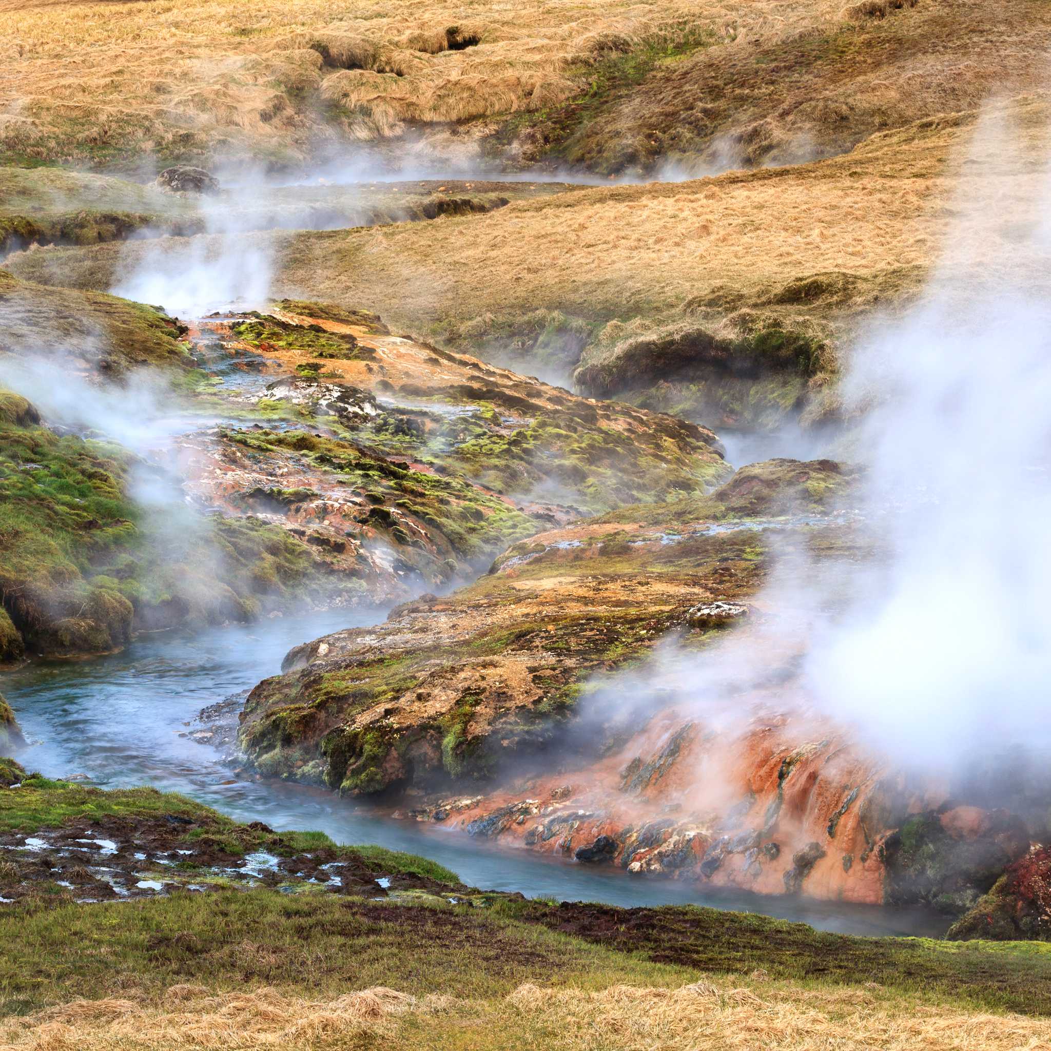 Private car transfers in Iceland from Hveragerdi