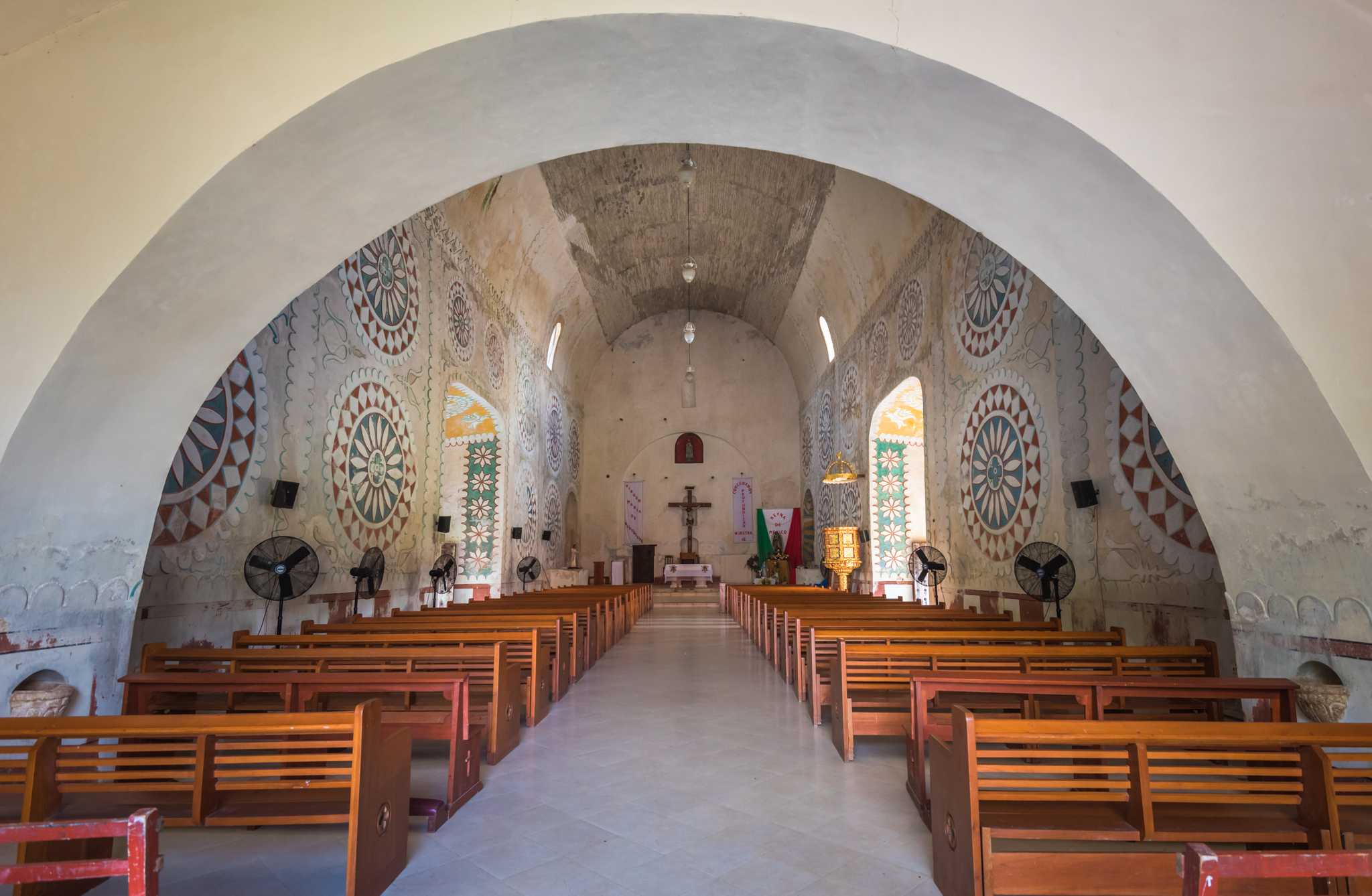Reiseroute Stop in Iglesia de Uayma auf privatem Tagesausflug von Cancun