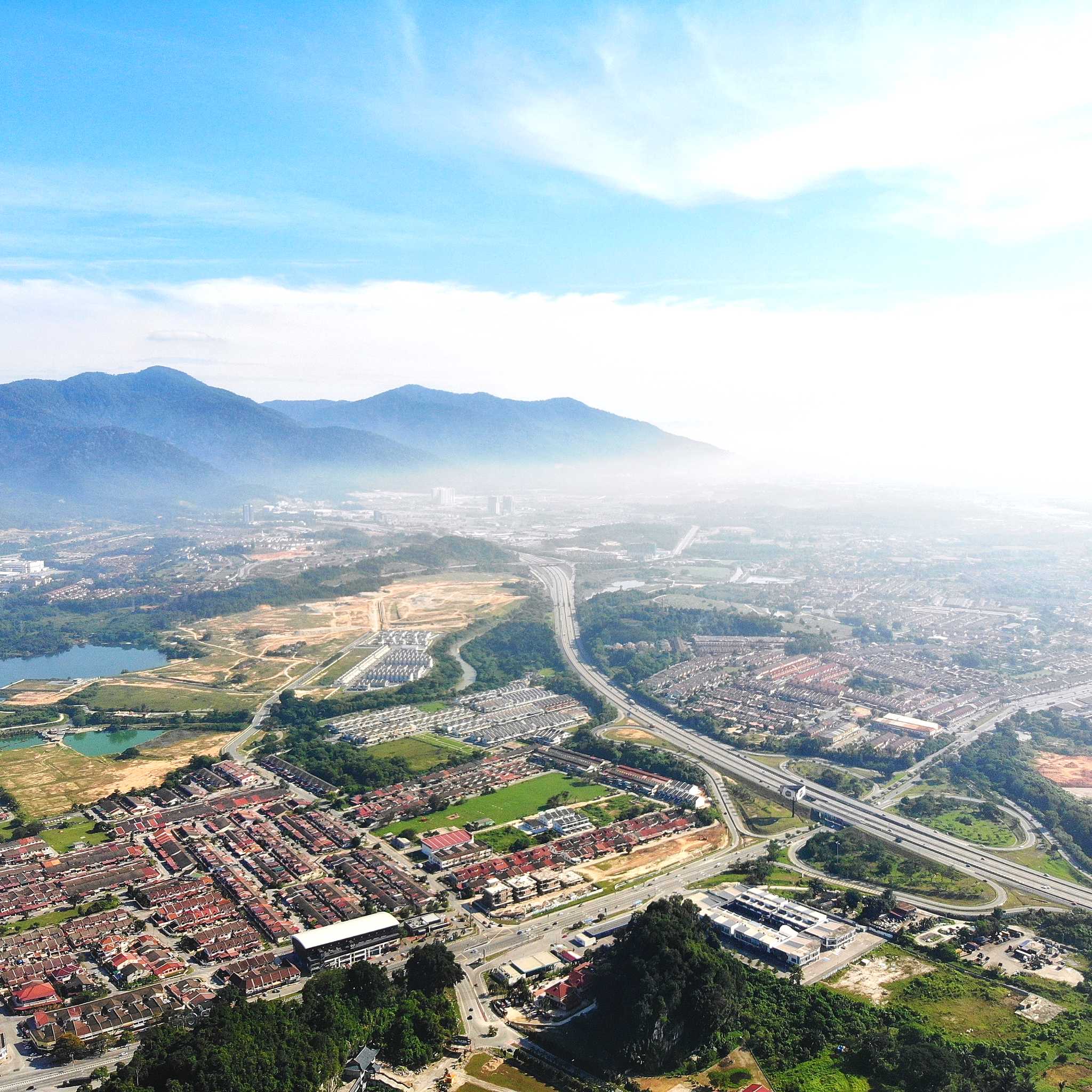 Private car transfers in Malaysia from Ipoh