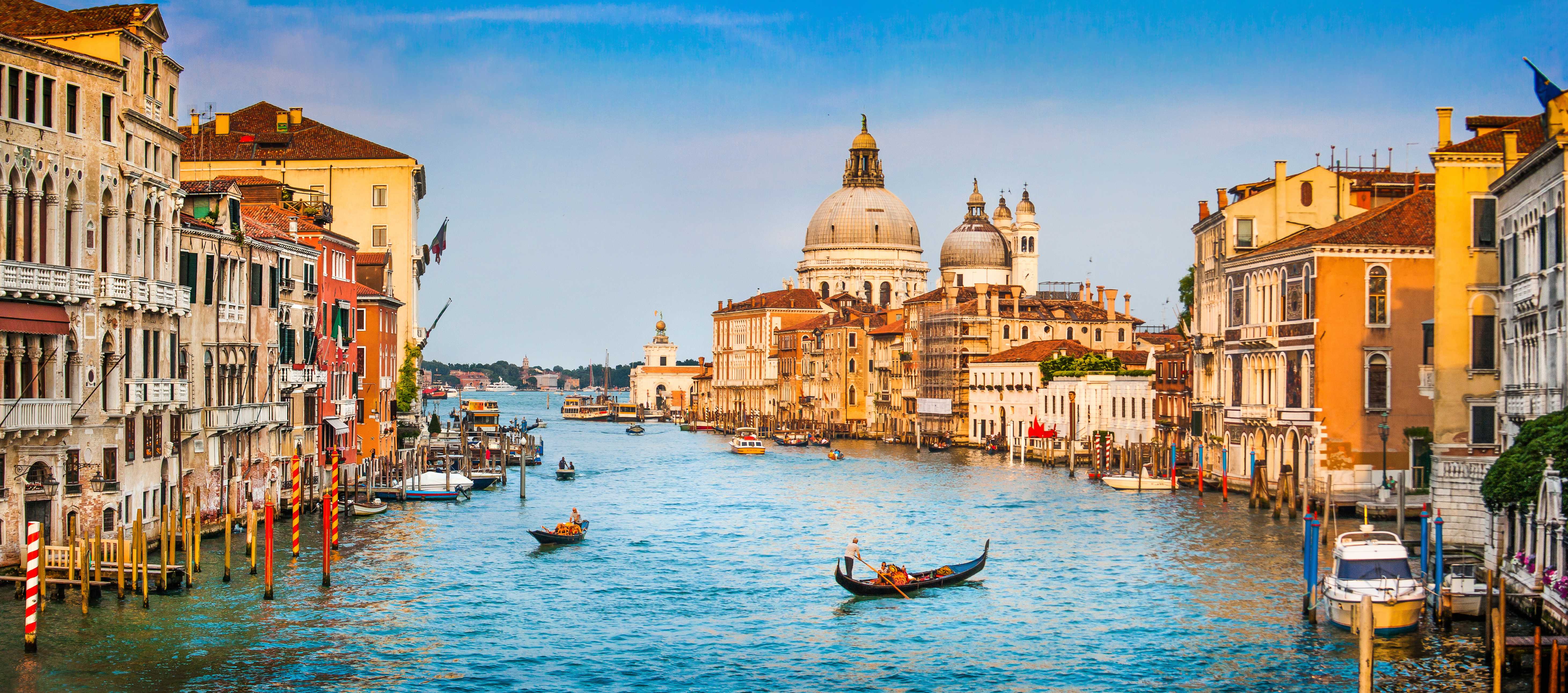 Inspiration de voyages pour Guide to Italy | Private Transfers, Routes & Local Tips - Excursions privées d'une journée par Daytrip